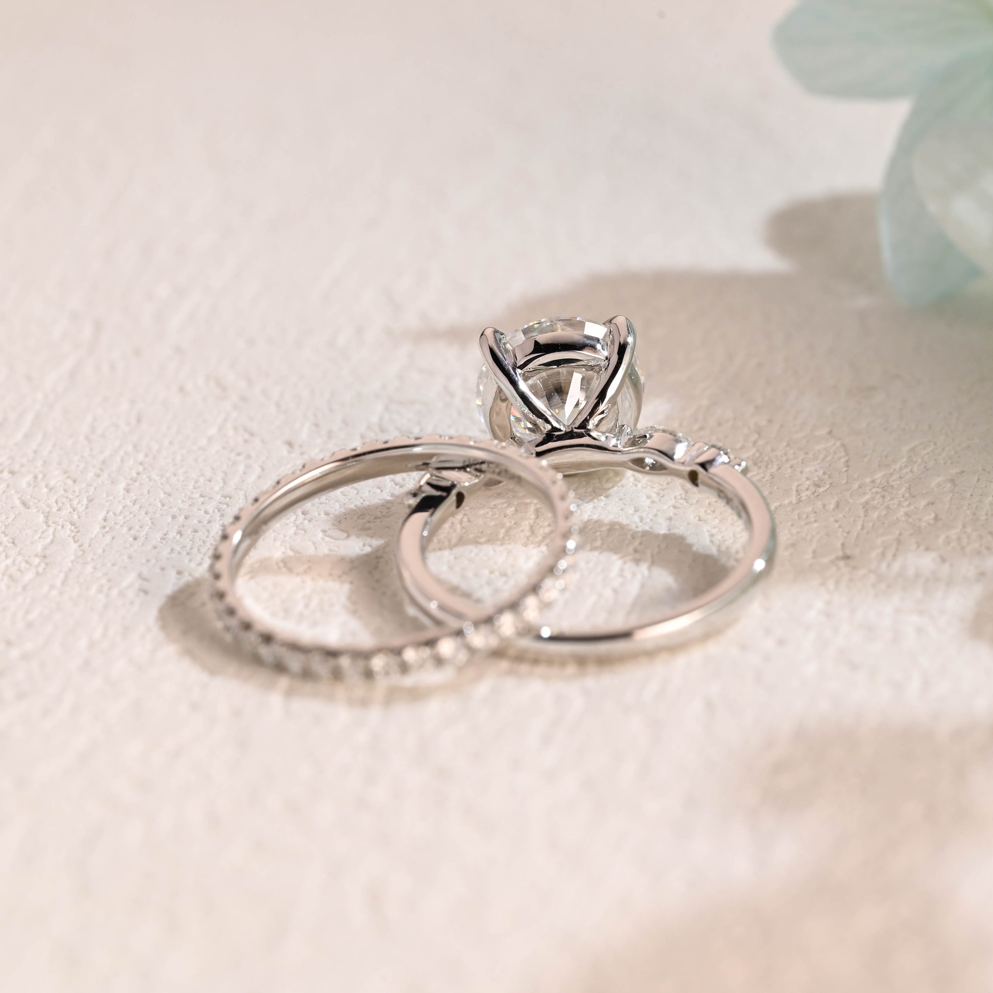 round-cut-moissanite-wedding-ring-set-bridal-set-engagement-ring