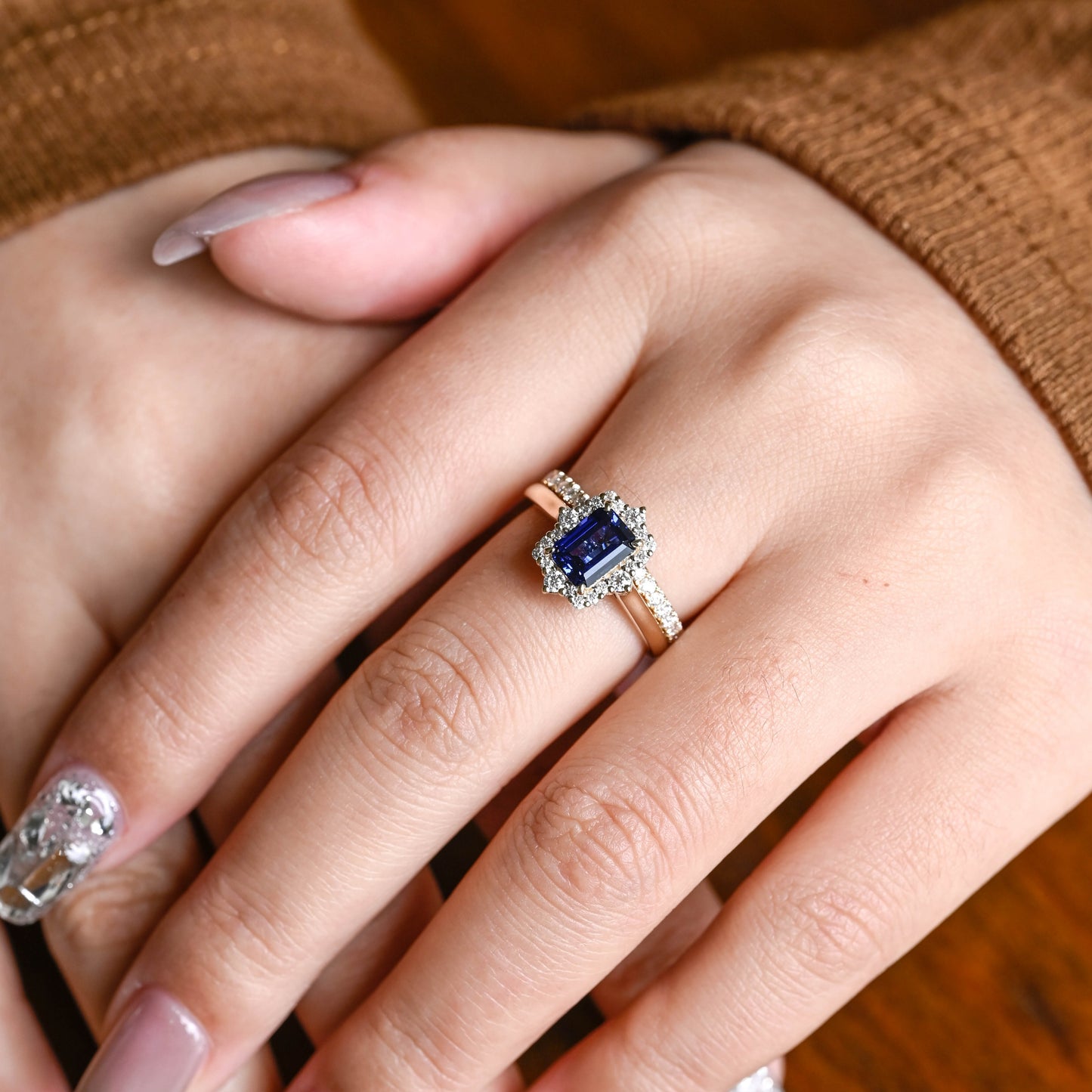 Emerald-Cut-Lab-Grown-Sapphire-bridal-set-Wedding-Ring-Gift