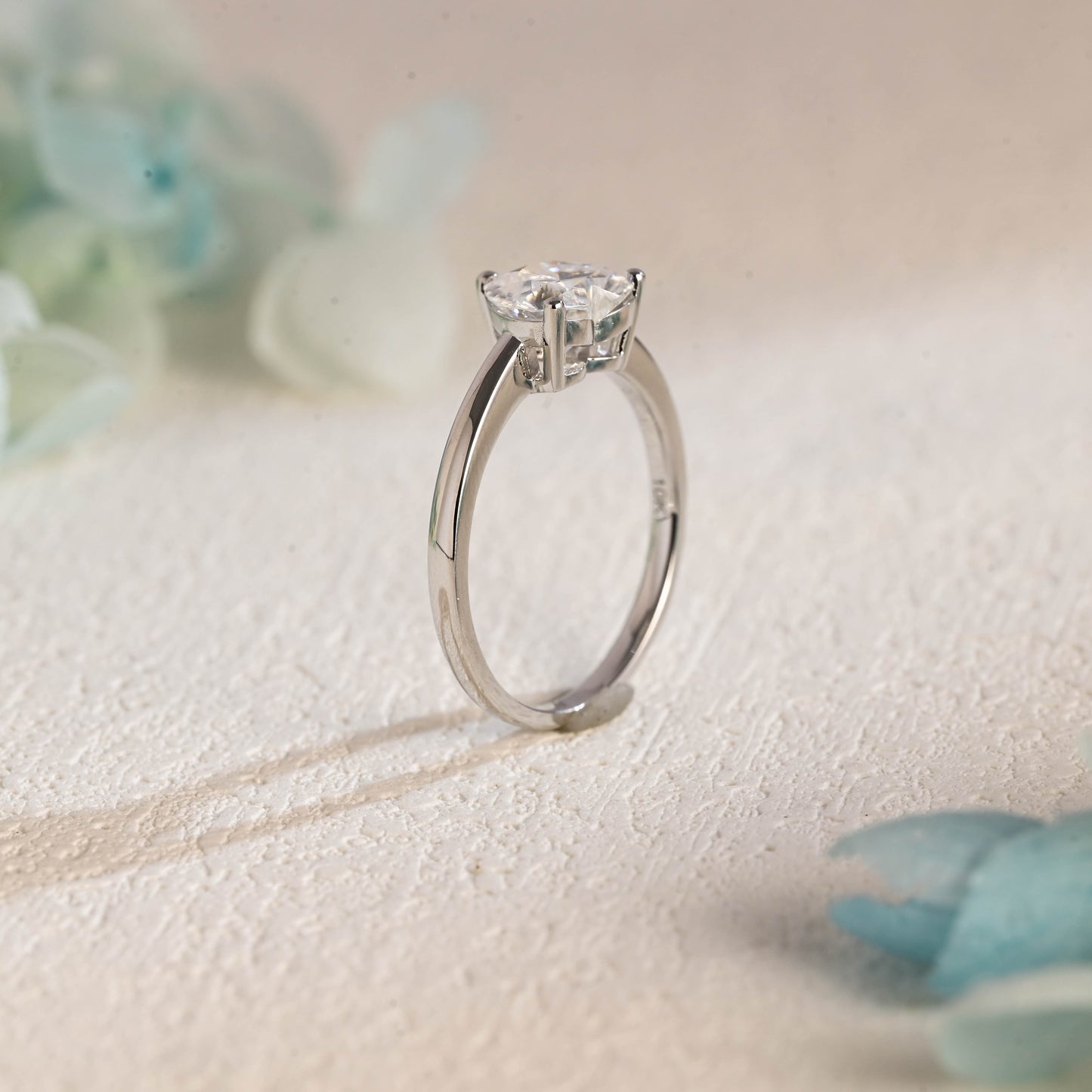 heart-cut-ring-moissanite-engagement-ring-wedding-ring