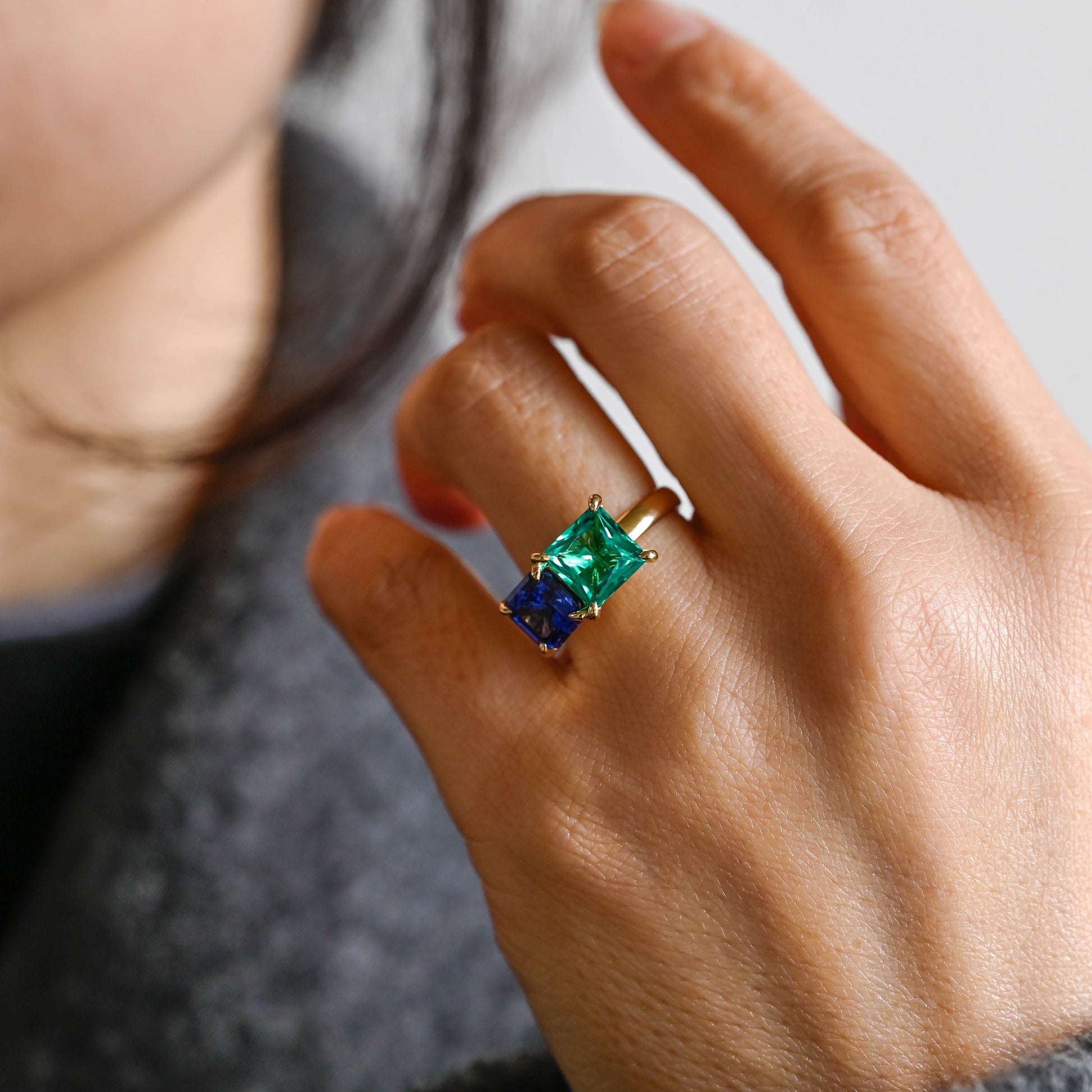 lab-grown-gemstone-toi-et-moi-engagement-ring