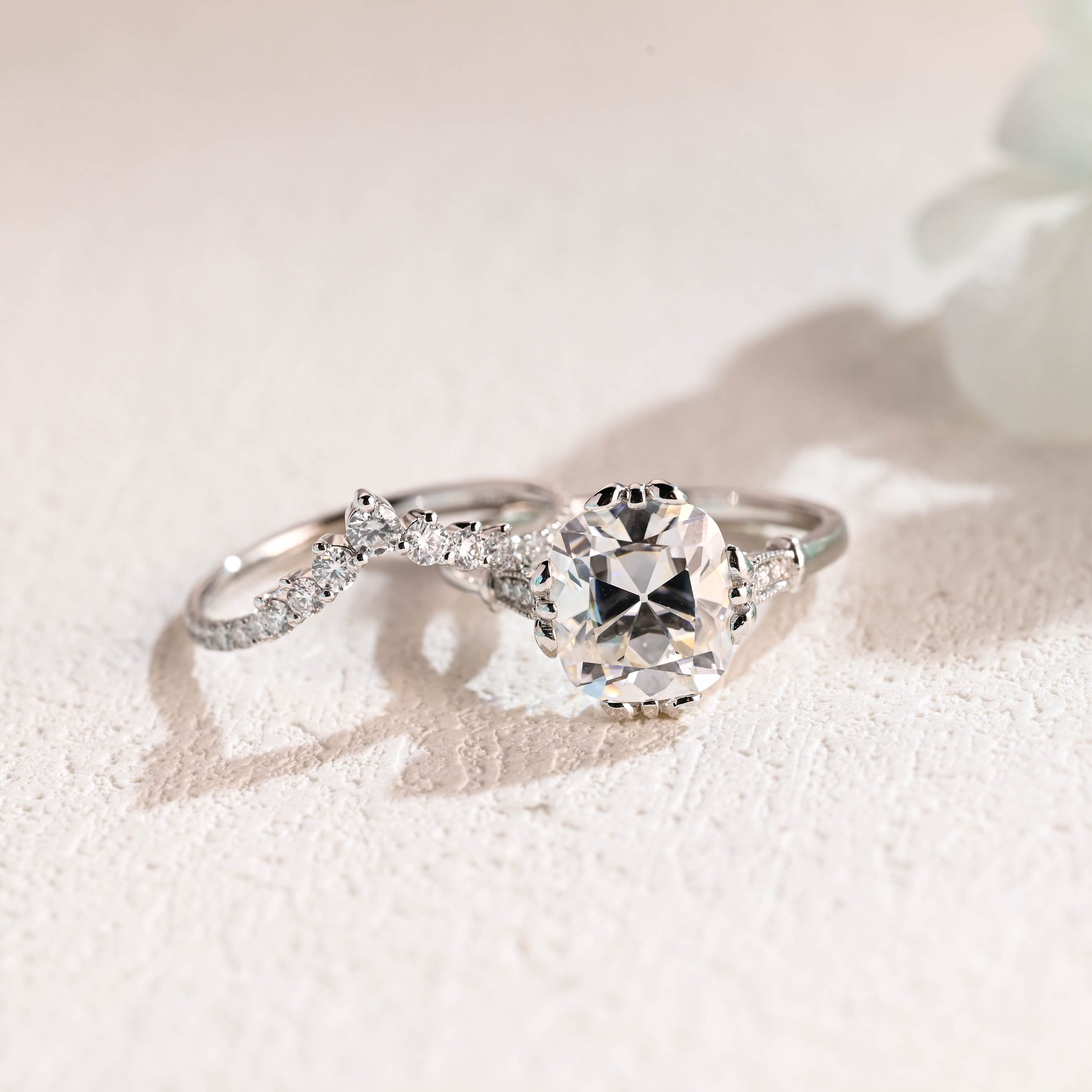 Cushion-Cut-Moissanite-Engagement-Ring-Set-Wedding-Ring-Set-Bridal-Set-Gift