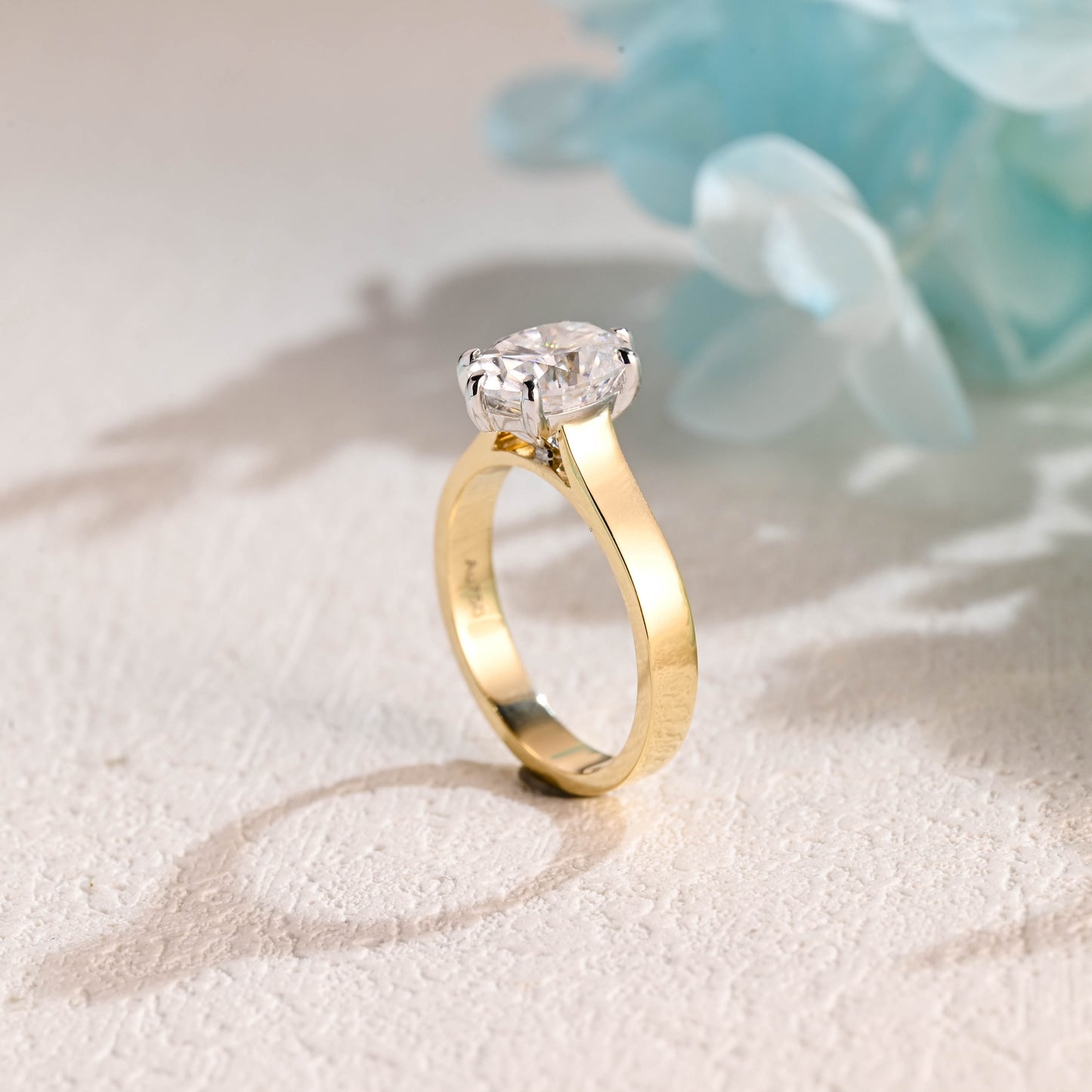 Solid-Gold-Oval-Cut-Moissanite-Engagement-Ring-Promise-Ring-Gift