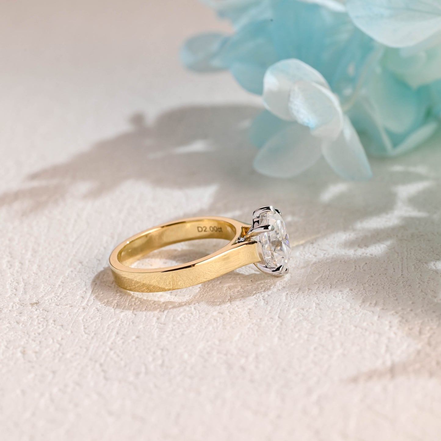 Solid-Gold-Oval-Cut-Moissanite-Engagement-Ring-Promise-Ring-Gift