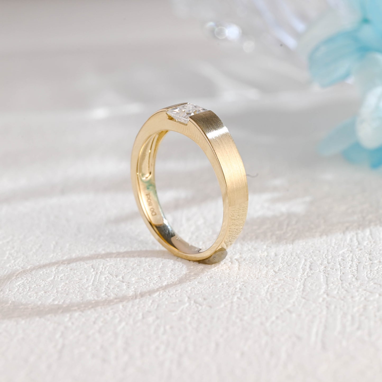 causyou-solid-gold-princess-cut-moissanite-wedding-ring-minimalist-wedding-band