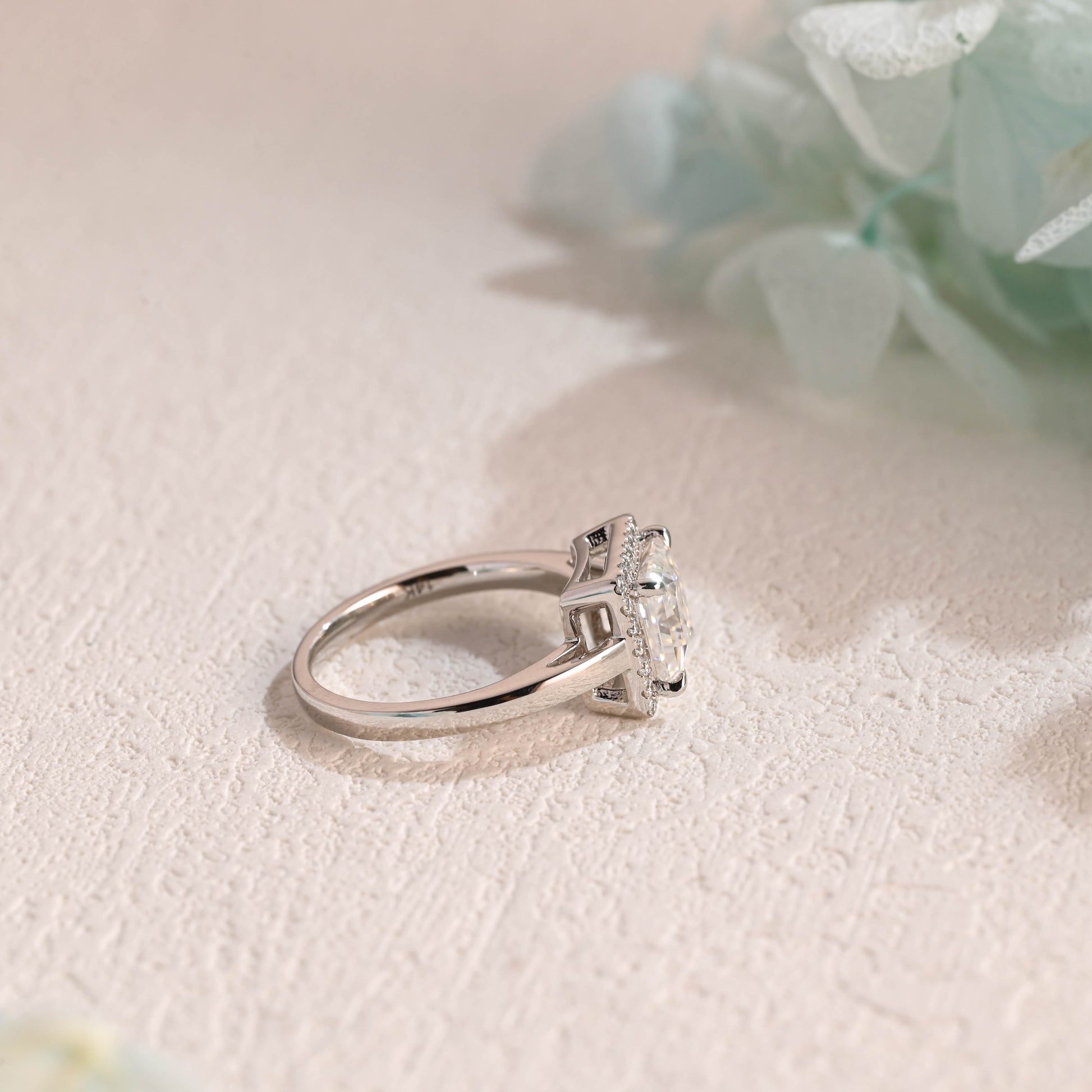 halo-princess-cut-moissanite-ring-vintage-style-wedding-ring