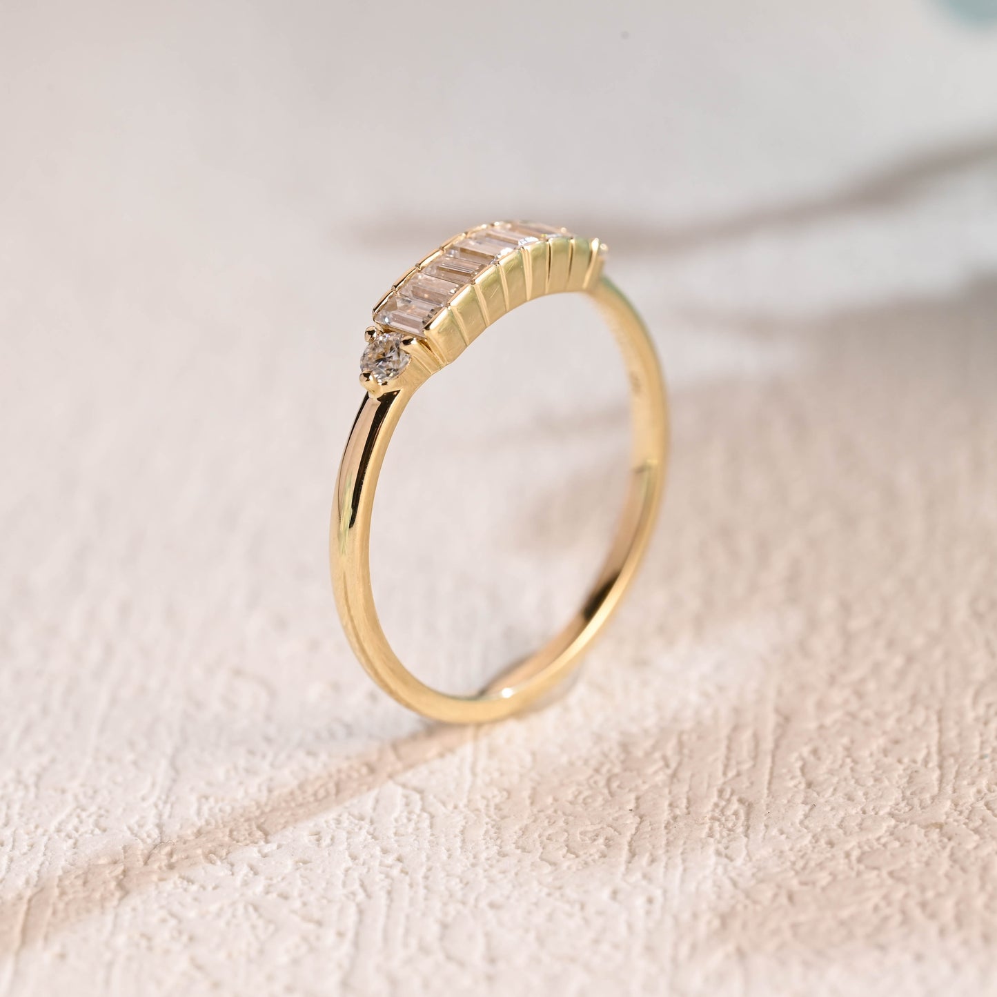 Baguette-cut-moissanite-Wedding-band-solid-gold-ring-Wedding-ring-gift