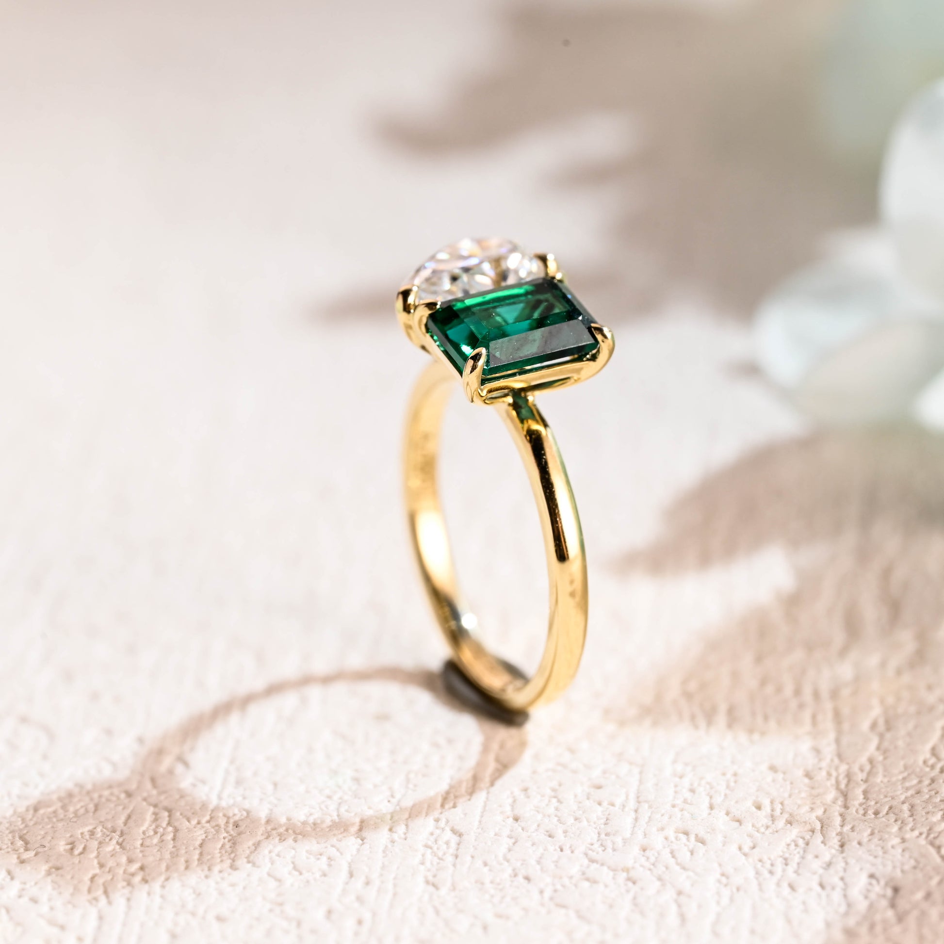 solid-gold-two-stone-ring-toi-et-moi-emerald-pear-cut-engagement-ring