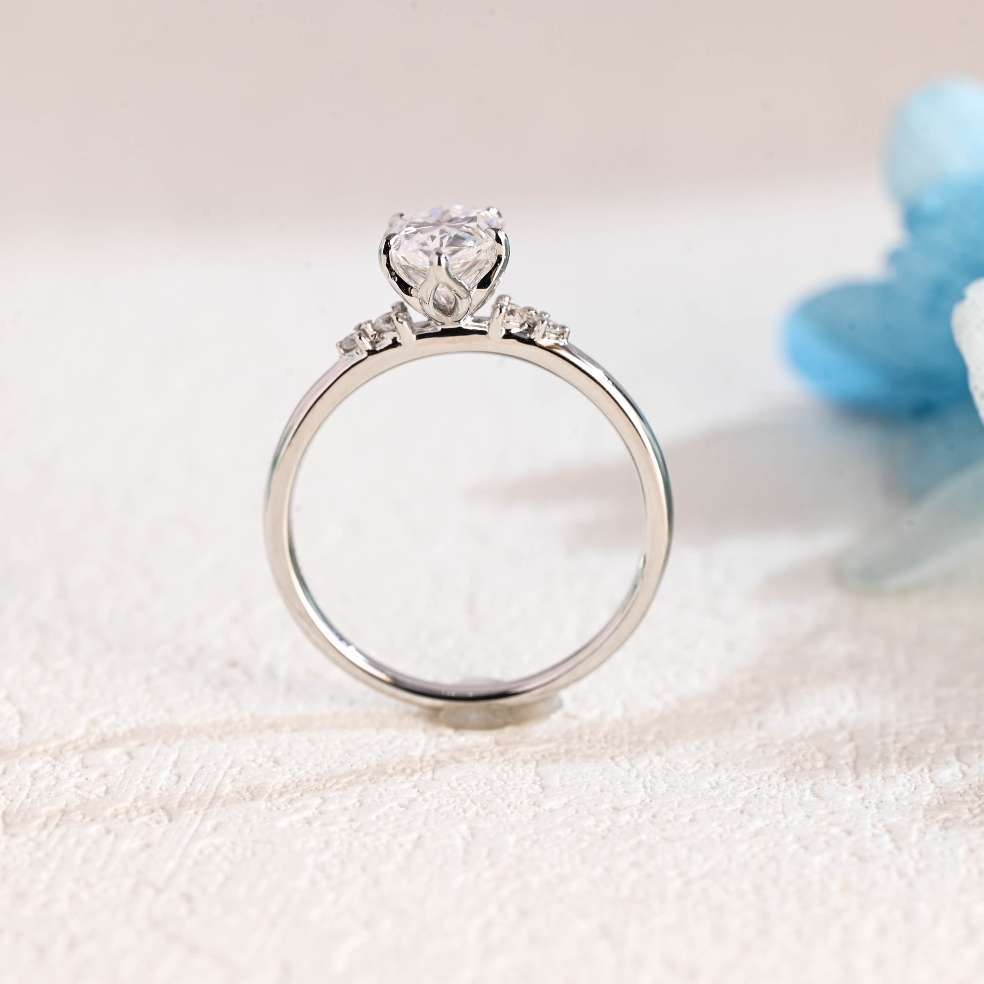 pear-cut-moissanite-ring