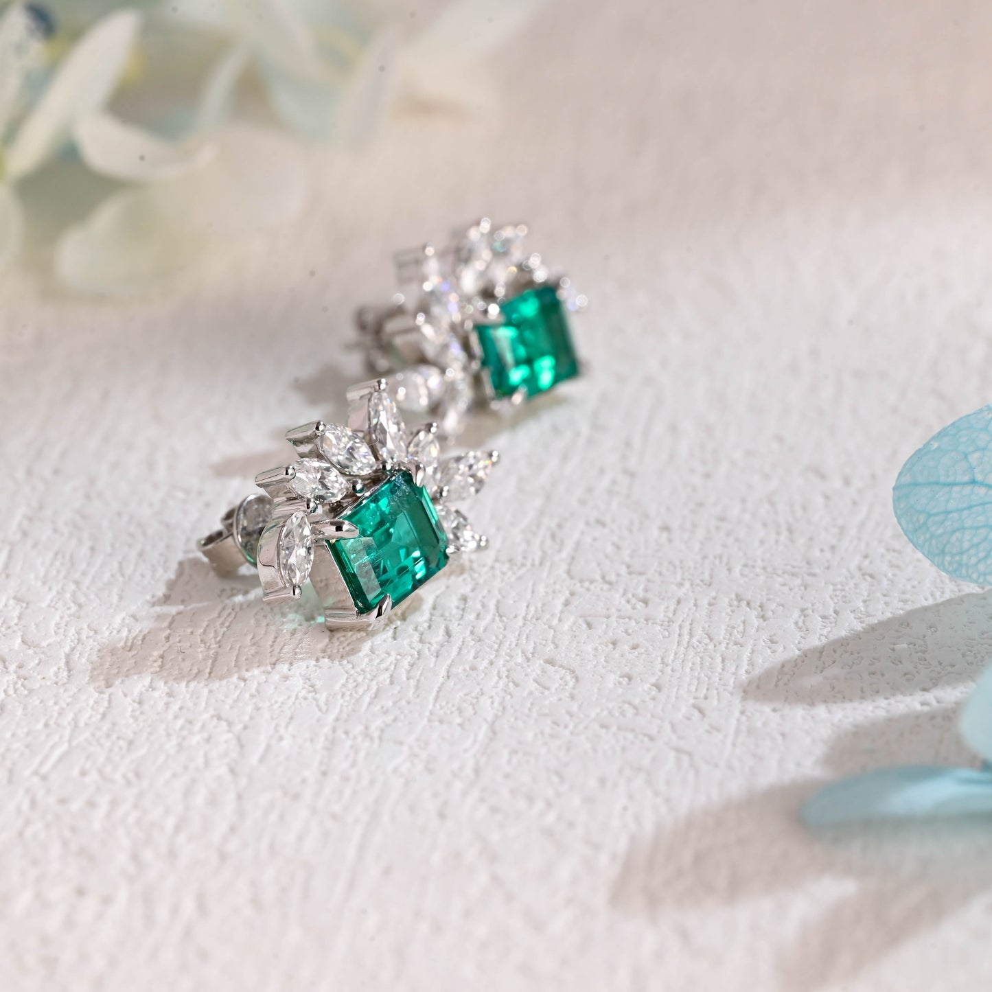 lab-emerald-earrings-studs-wedding-gifts-engagement-accessories-moissanite-studs