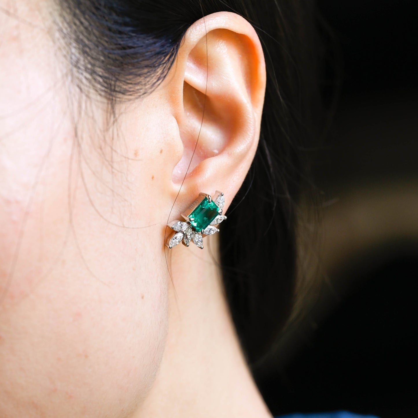 lab-emerald-earrings-studs-wedding-gifts-engagement-accessories-moissanite-studs