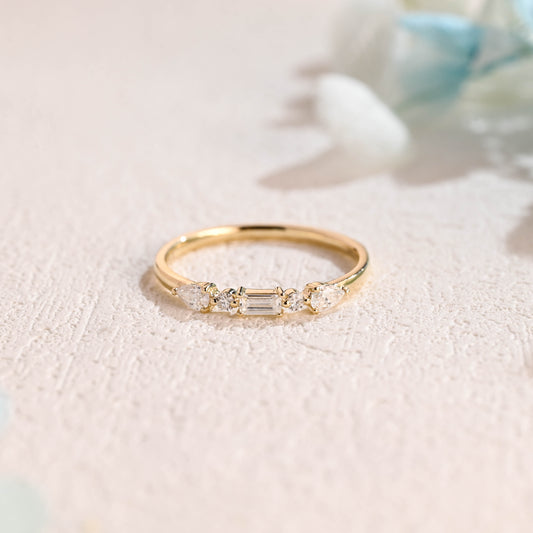 solid-gold-moissanite-wedding-ring-band