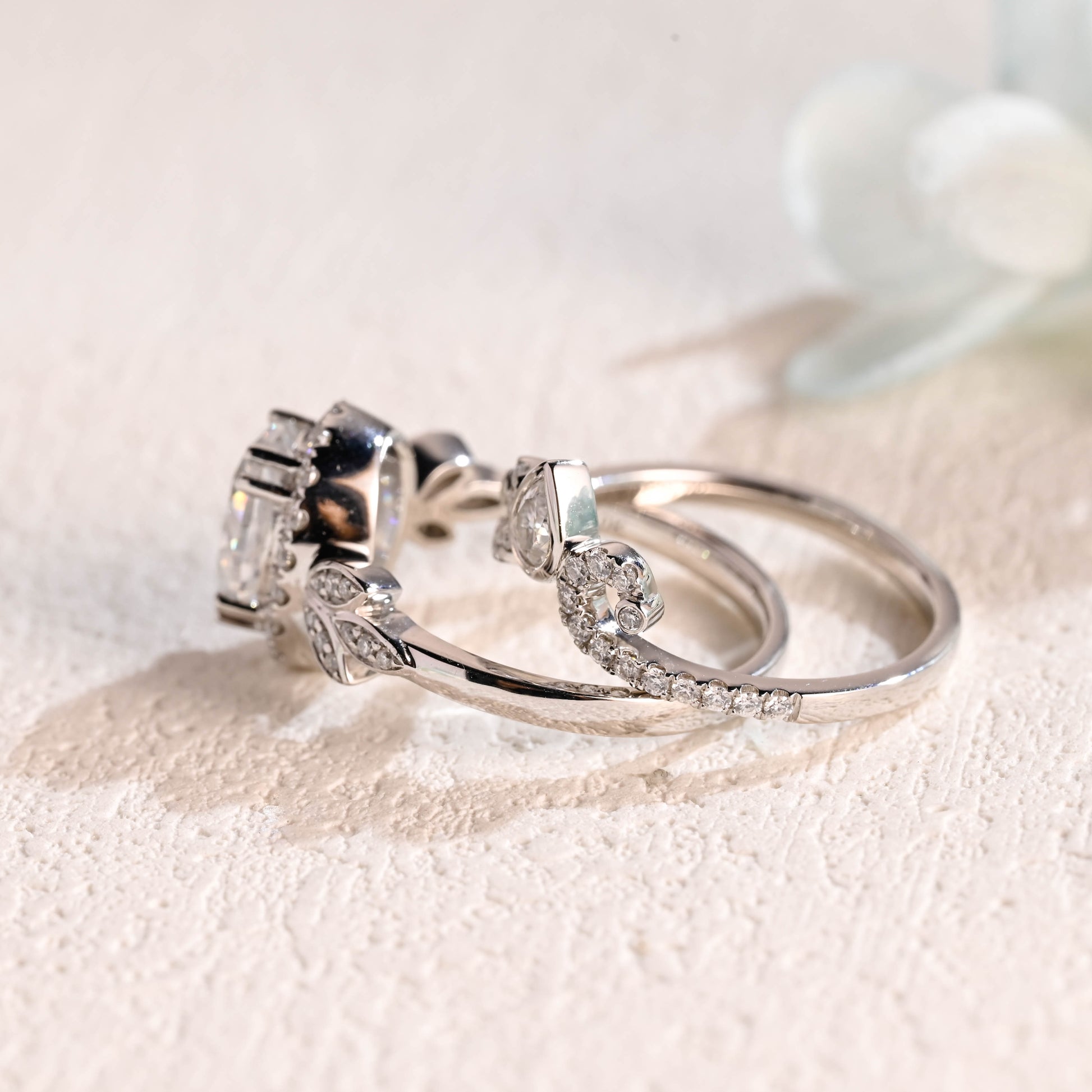 Oval-Cut-Moissanite-Engagement-Ring-Set-Wedding-Ring-Set-Bridal-Set-Gift