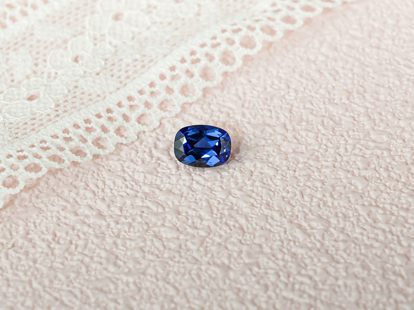 Lab Grown Elongated Cushion Cut Sapphire Loose Stone for Jewelry Making