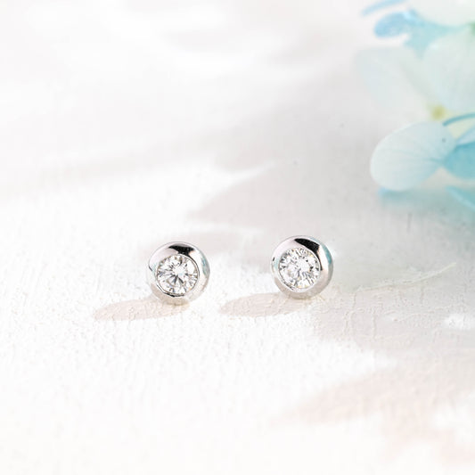 bezel-round-cut-moissanite-earring-studs-wedding-gifts-for-women