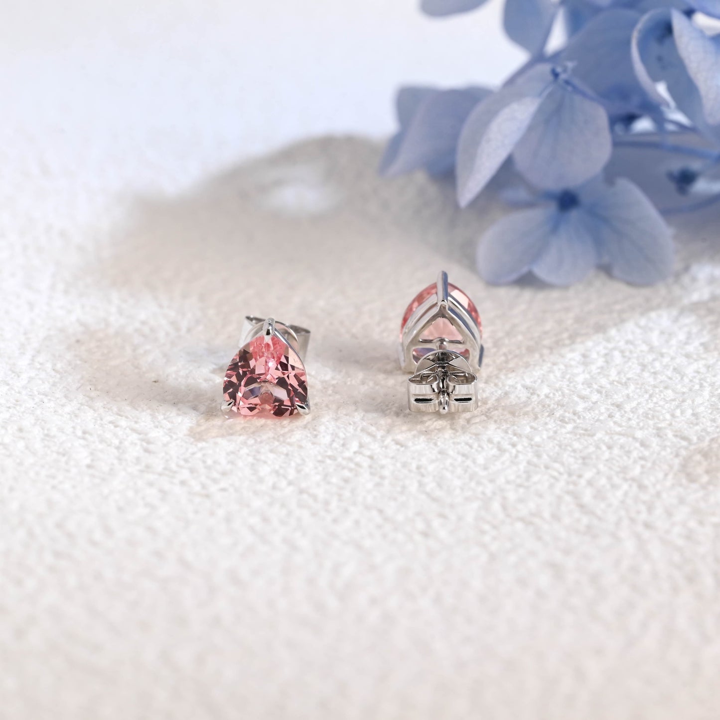 CausYou earrings Solid Gold Solitaire Heart Cut Lab Pink Sapphire Earring Studs