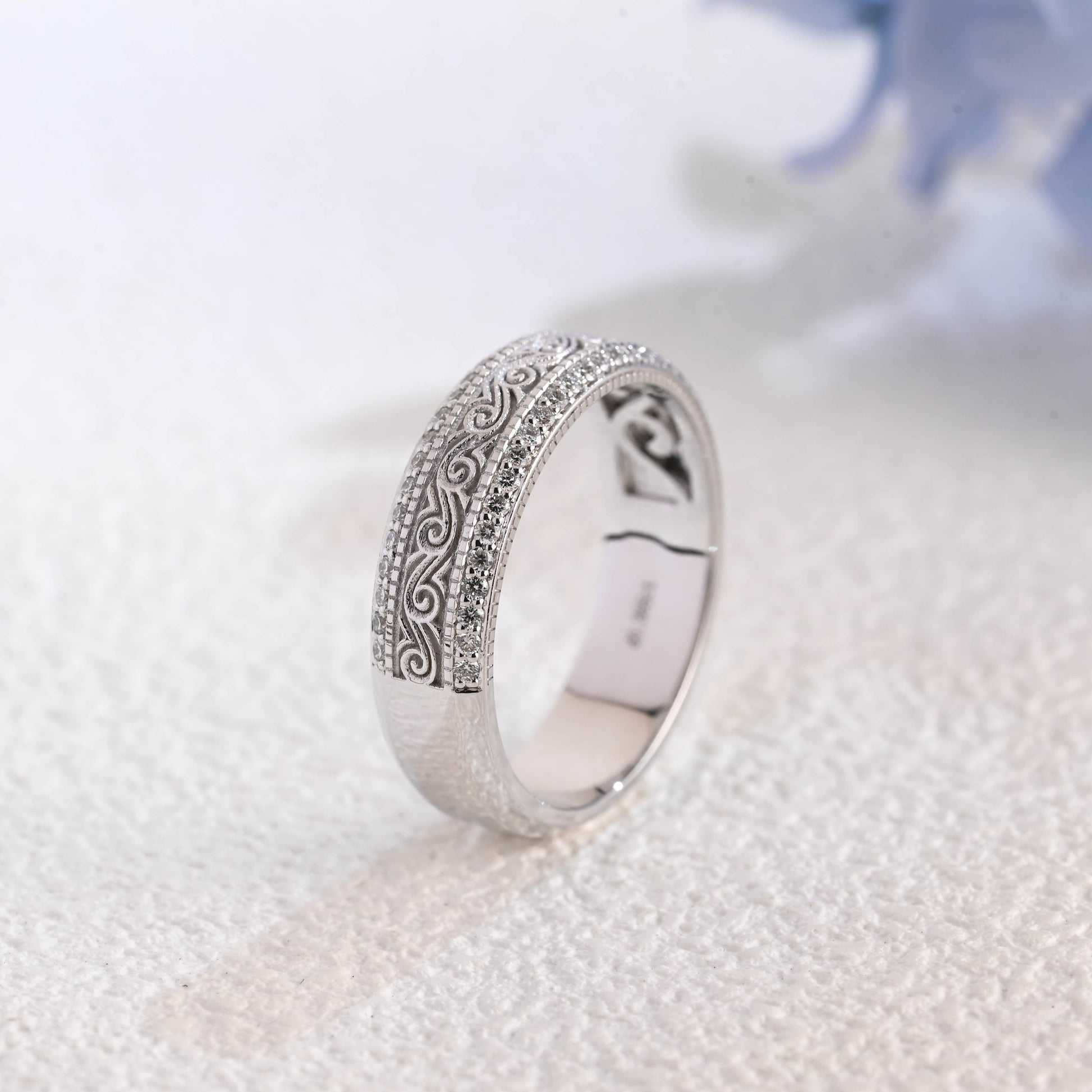 CausYou lab diamond men's wedding ring Solid Gold 6mm Vintage Milgrain Engraved Lab Diamond Wedding Band for Man