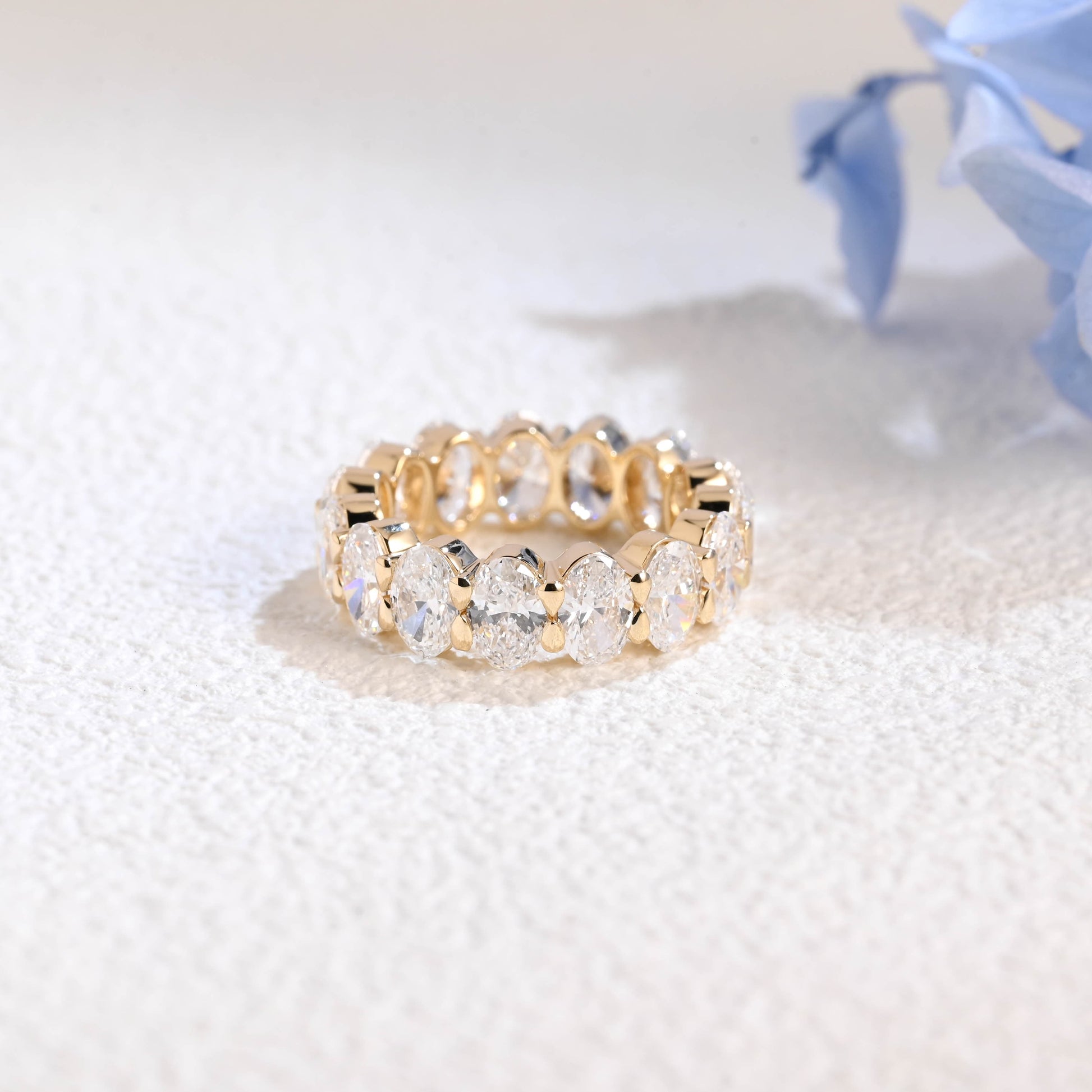 CausYou lab diamond wedding ring Solid Gold 4*6mm Oval Lab Diamond Wedding Band for Woman