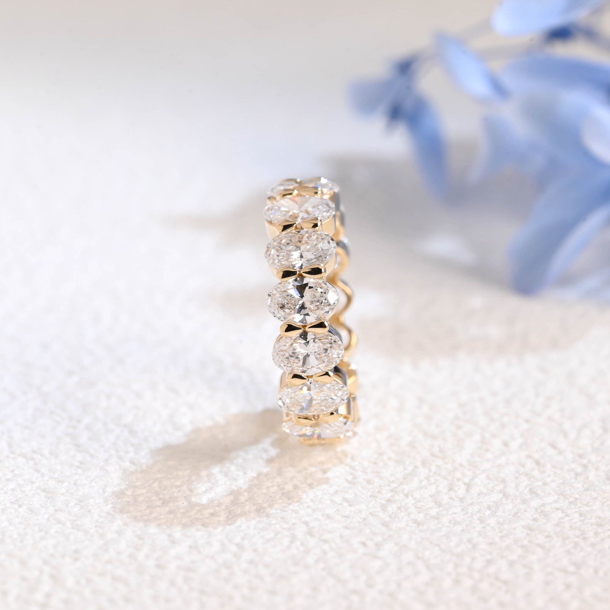CausYou lab diamond wedding ring Solid Gold 4*6mm Oval Lab Diamond Wedding Band for Woman