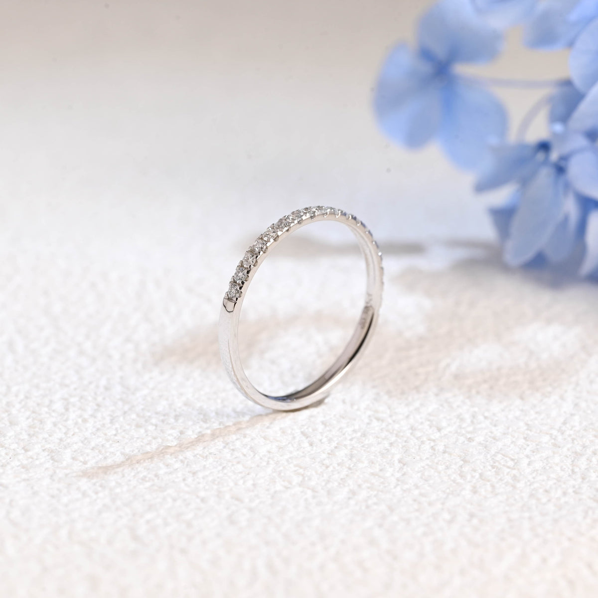 CausYou lab diamond wedding ring Solid Gold Round Cut Lab Diamond Wedding Ring