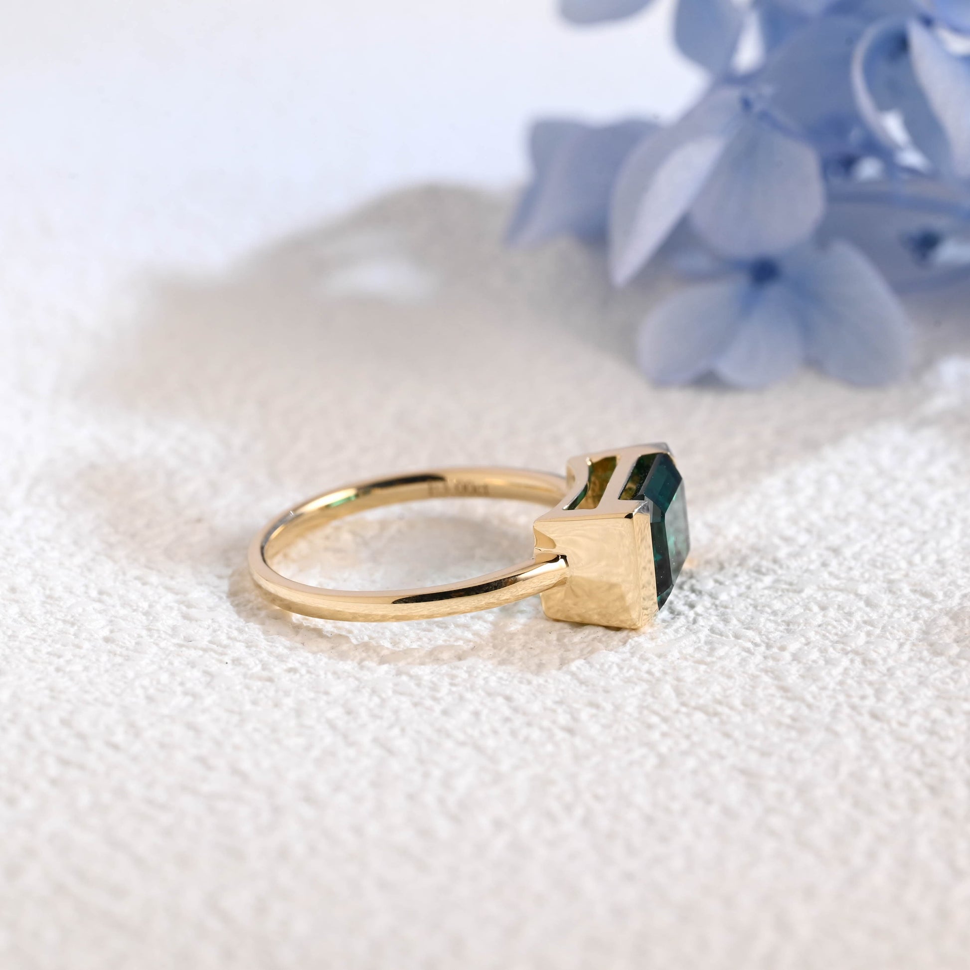 CausYou lab grown emerald engagement ring Solid Gold Solitaire Half Bezel Lab Grown Emerald Engagement Ring