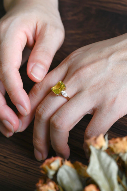 CausYou lab grown sapphire engagement ring Solid Gold Lab Grown Yellow Sapphire Radiant Cut Engagement Ring
