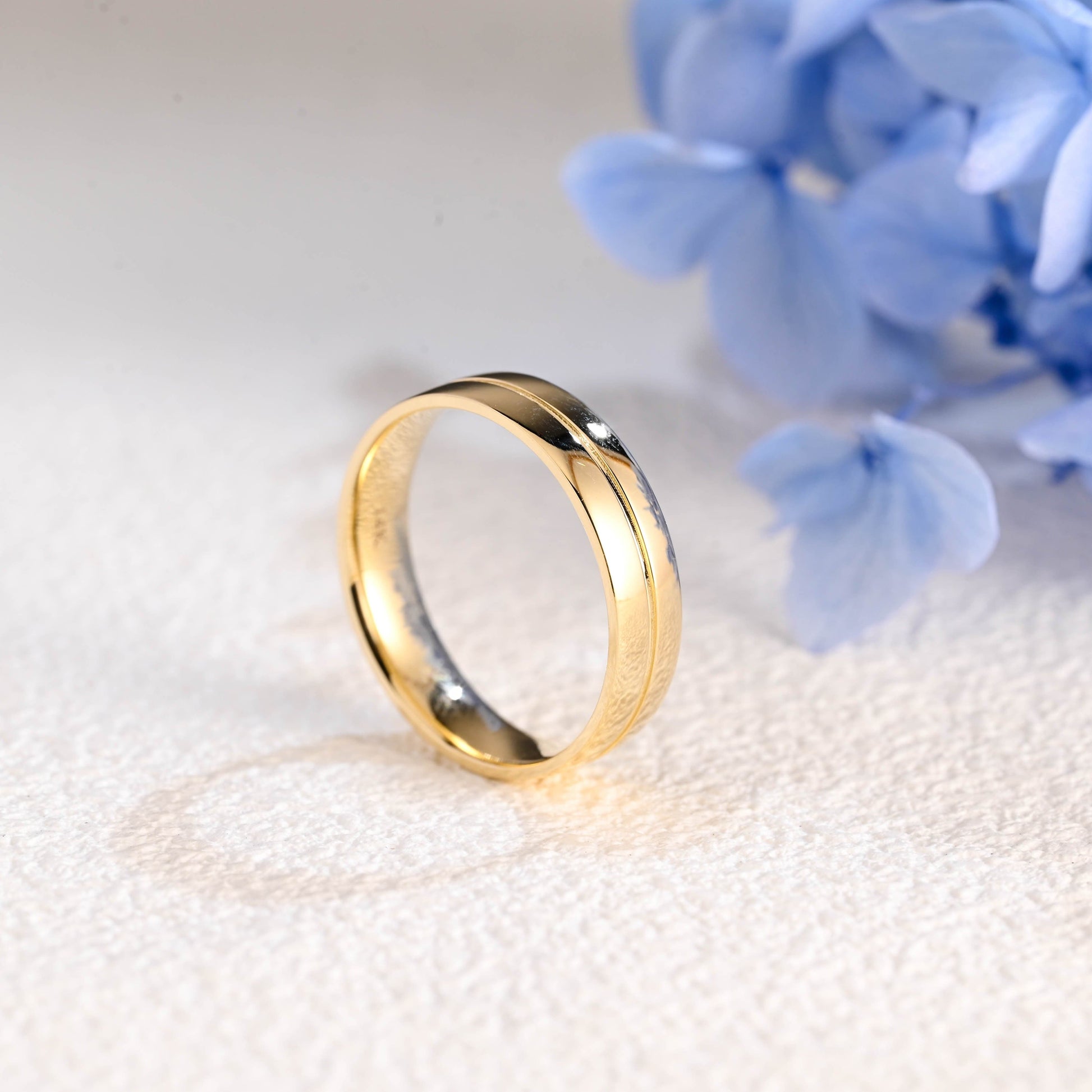 CausYou men's wedding ring Solid Gold 5mm Comfort Fit Polish Wedding Band