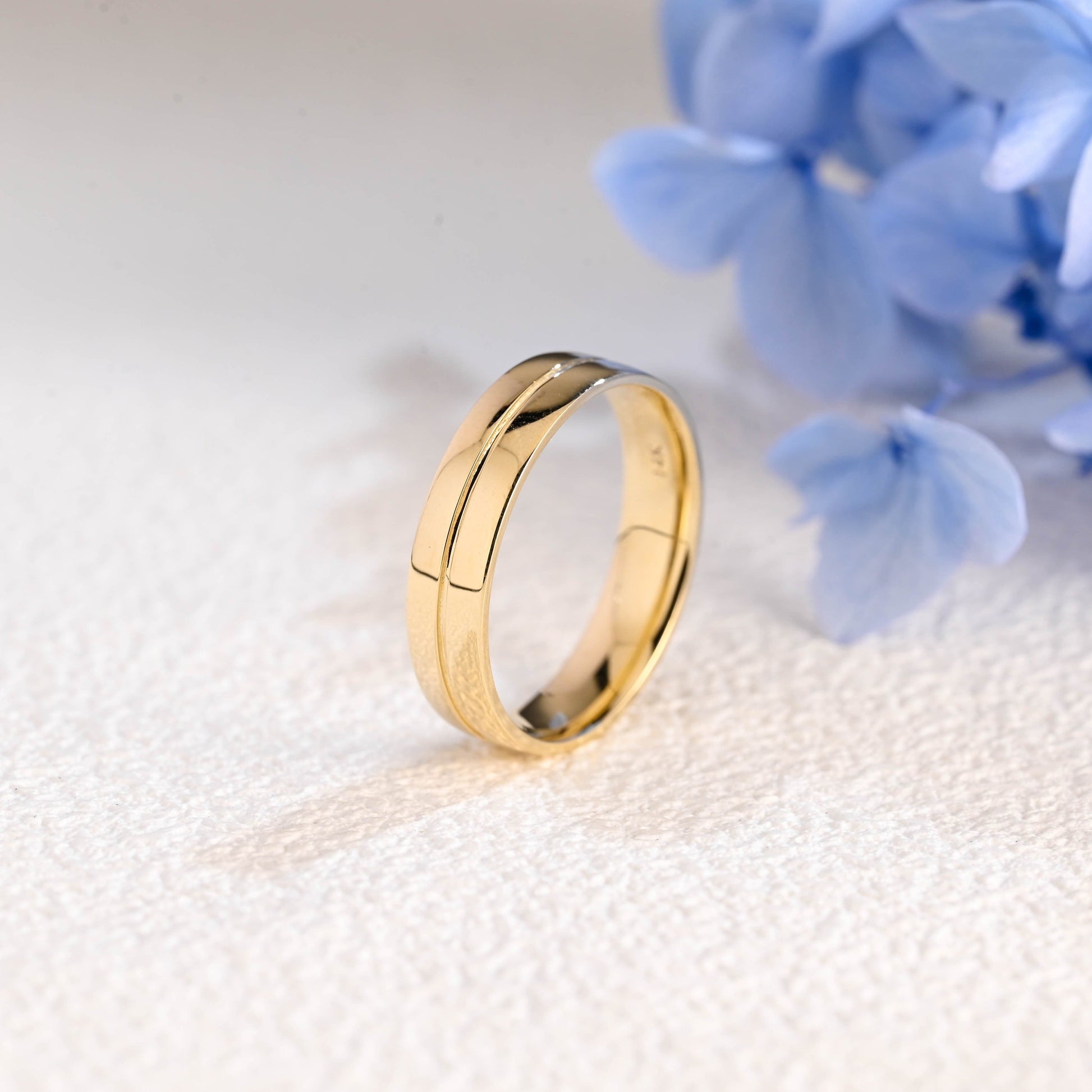 CausYou men's wedding ring Solid Gold 5mm Comfort Fit Polish Wedding Band