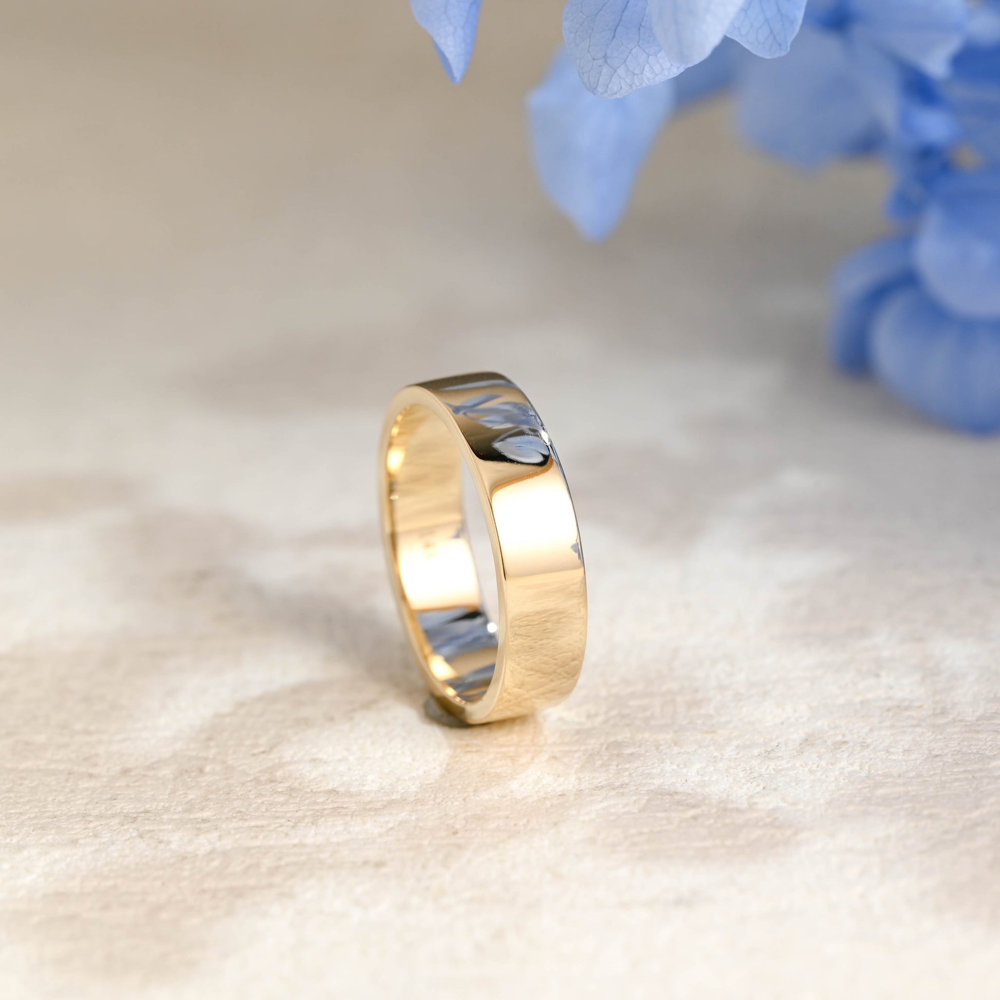 CausYou men's wedding ring Solid Gold 5mm Plain Comfort Fit Band Unisex Ring