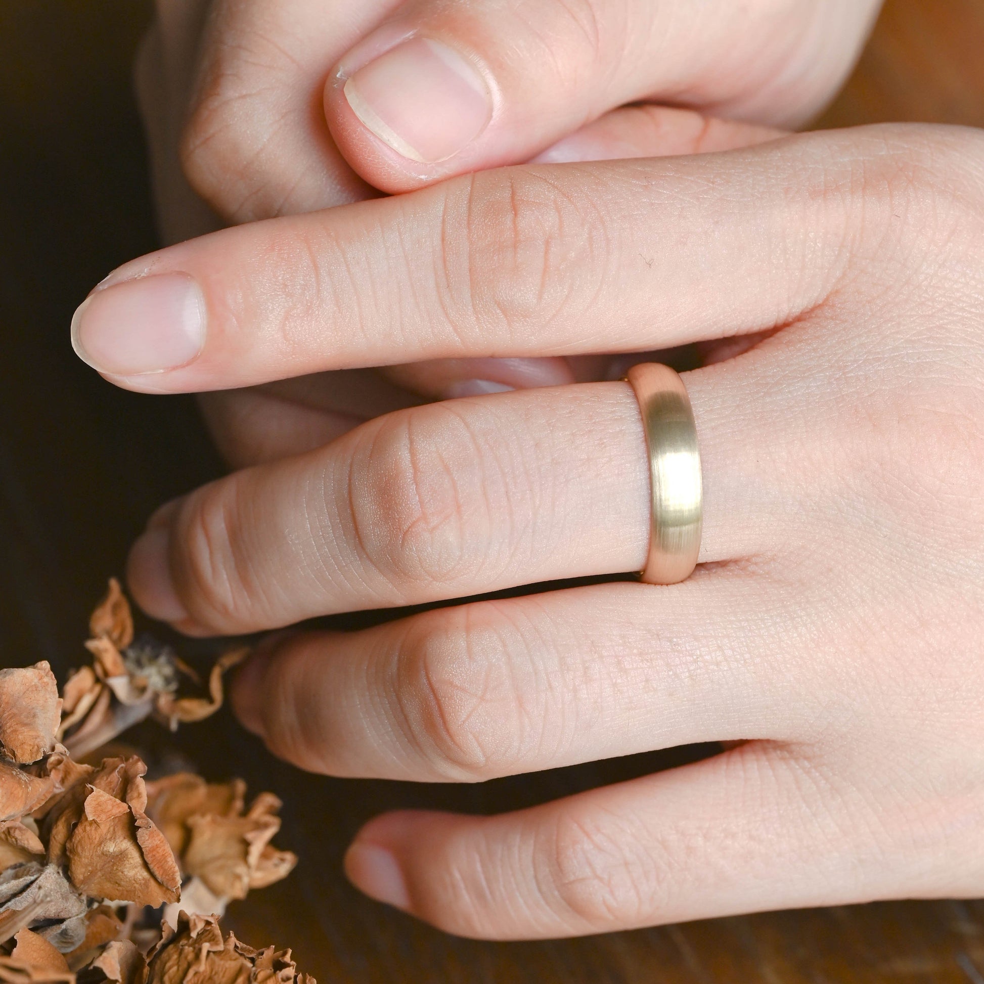 CausYou men's wedding ring Solid Gold 5mm Satin Finish Plain Band Unisex Cigar Ring