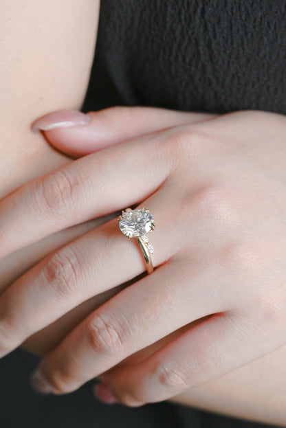 CausYou oval cut diamond engagement ring Solid Gold D/VS1 Bypass Oval Cut Lab Grown Diamond Engagement Ring