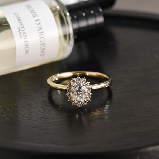 CausYou oval cut diamond engagement ring Solid Gold D/VS1 Flower Oval Cut Lab Grown Diamond Engagement Ring