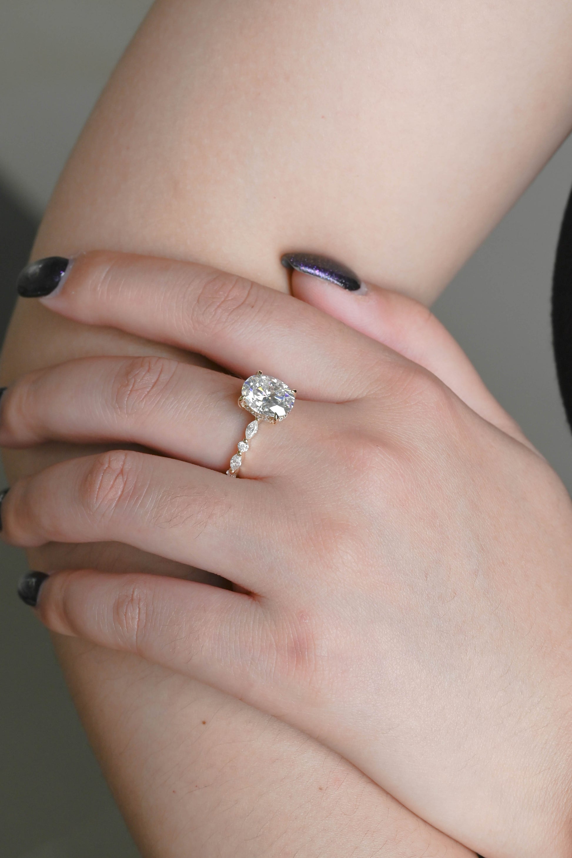 CausYou oval cut diamond engagement ring Solid Gold D/VS1 Hidden Halo Oval Lab Grown Diamond Engagement Ring