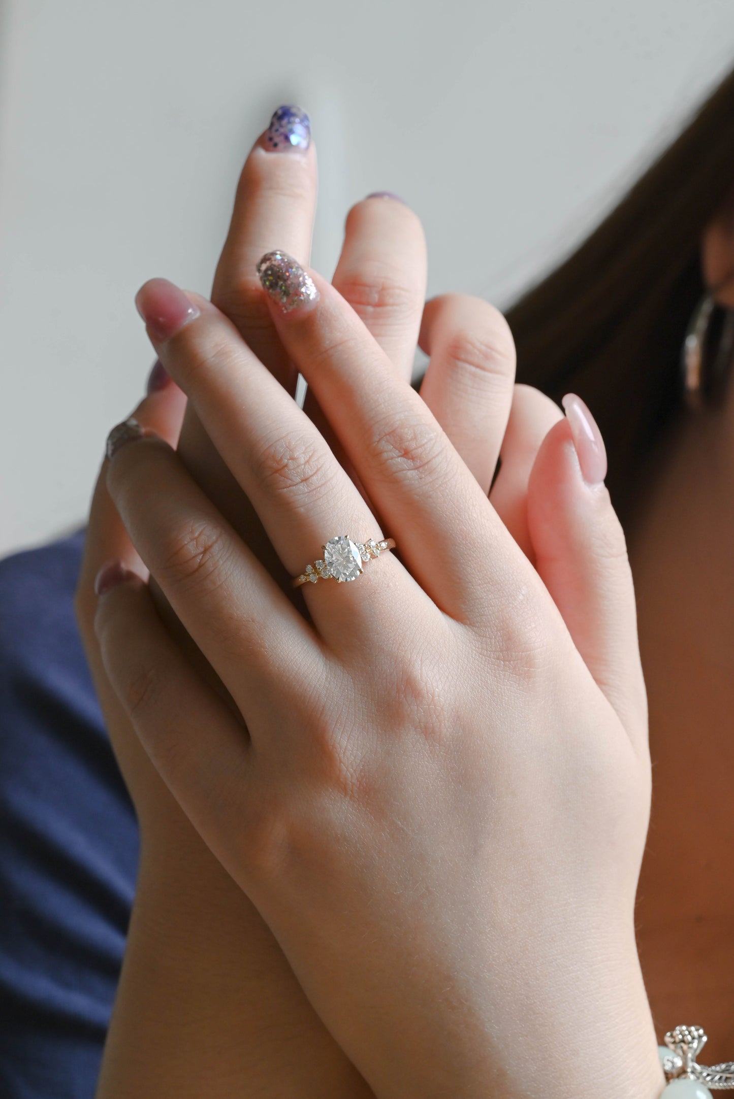 CausYou oval cut diamond engagement ring Solid Gold D/VS1 Oval Cut Lab Grown Diamond Engagement Ring