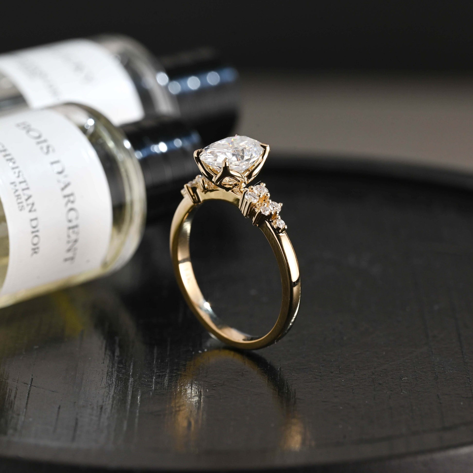 CausYou oval cut diamond engagement ring Solid Gold D/VS1 Oval Cut Lab Grown Diamond Engagement Ring