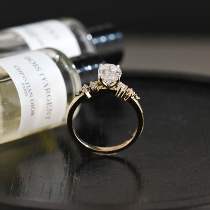 CausYou oval cut diamond engagement ring Solid Gold D/VS1 Oval Cut Lab Grown Diamond Engagement Ring