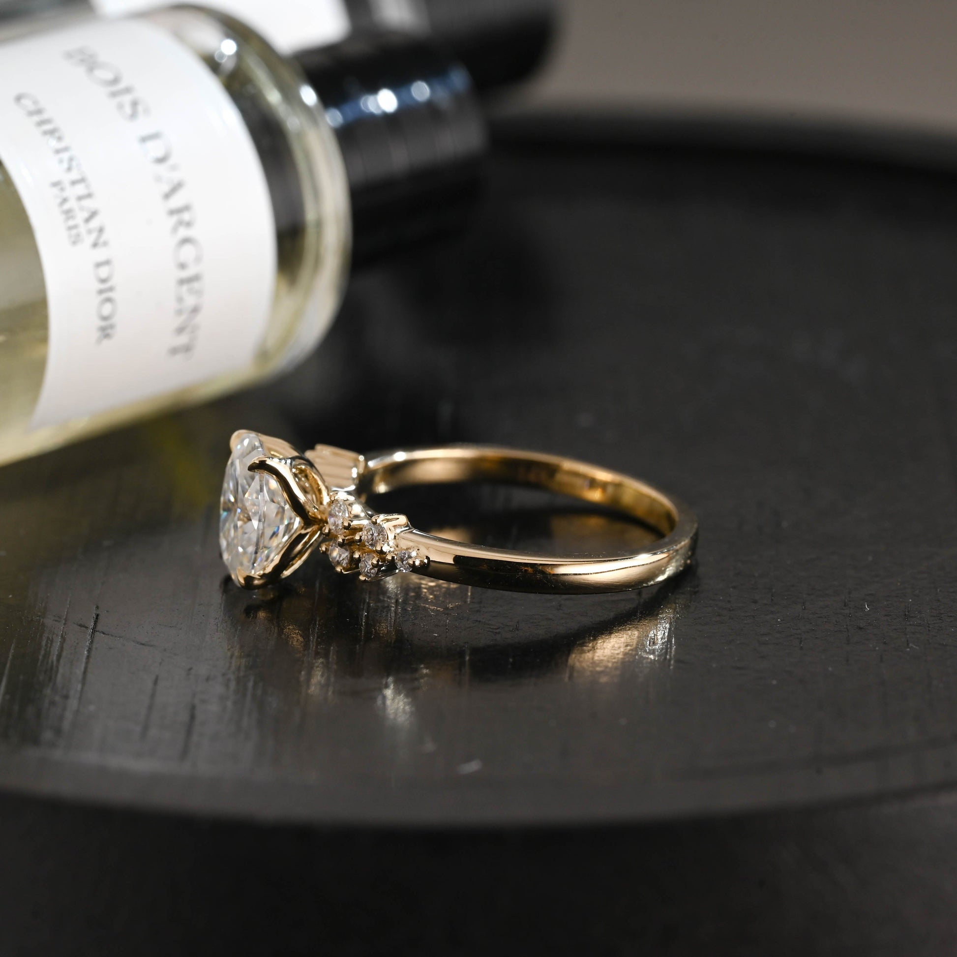 CausYou oval cut diamond engagement ring Solid Gold D/VS1 Oval Cut Lab Grown Diamond Engagement Ring