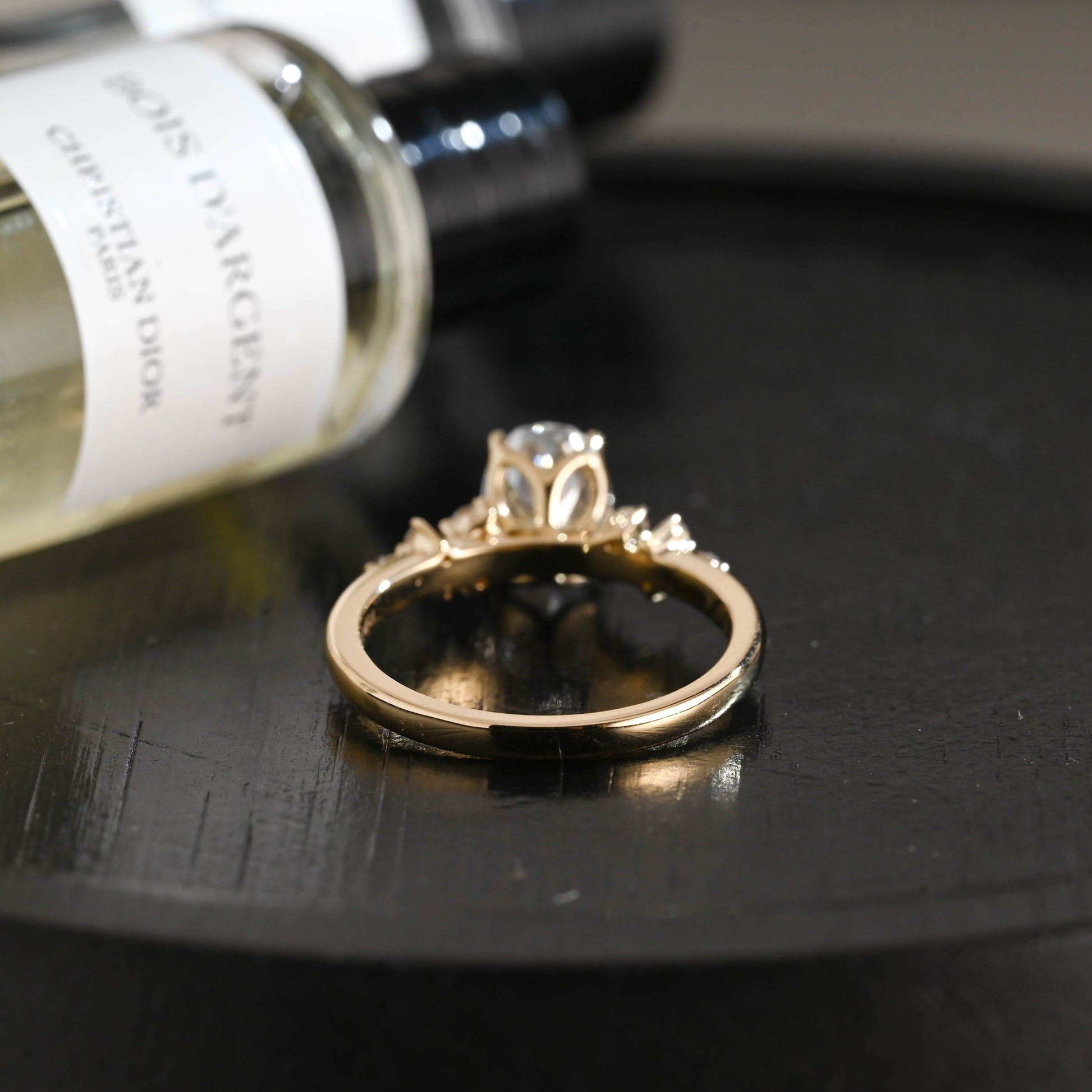 CausYou oval cut diamond engagement ring Solid Gold D/VS1 Oval Cut Lab Grown Diamond Engagement Ring
