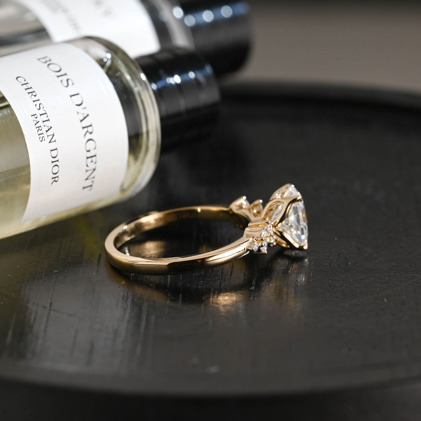 CausYou oval cut diamond engagement ring Solid Gold D/VS1 Oval Cut Lab Grown Diamond Engagement Ring