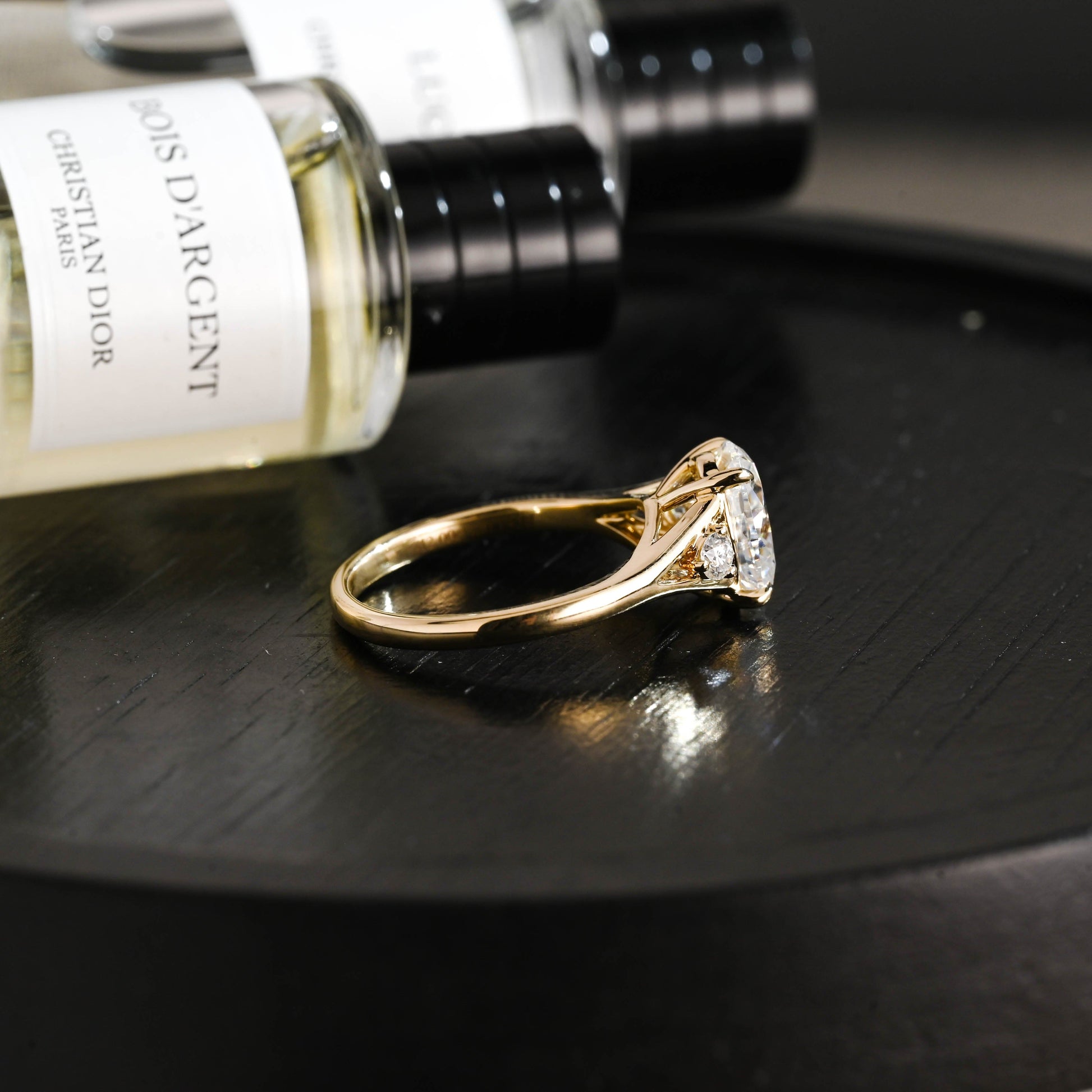 CausYou oval cut diamond engagement ring Solid Gold D/VS1 Oval Cut Lab Grown Diamond Engagement Ring
