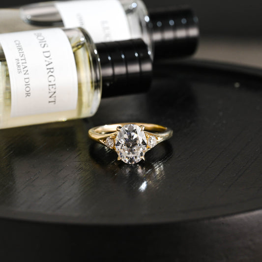 CausYou oval cut diamond engagement ring Solid Gold D/VS1 Oval Cut Lab Grown Diamond Engagement Ring