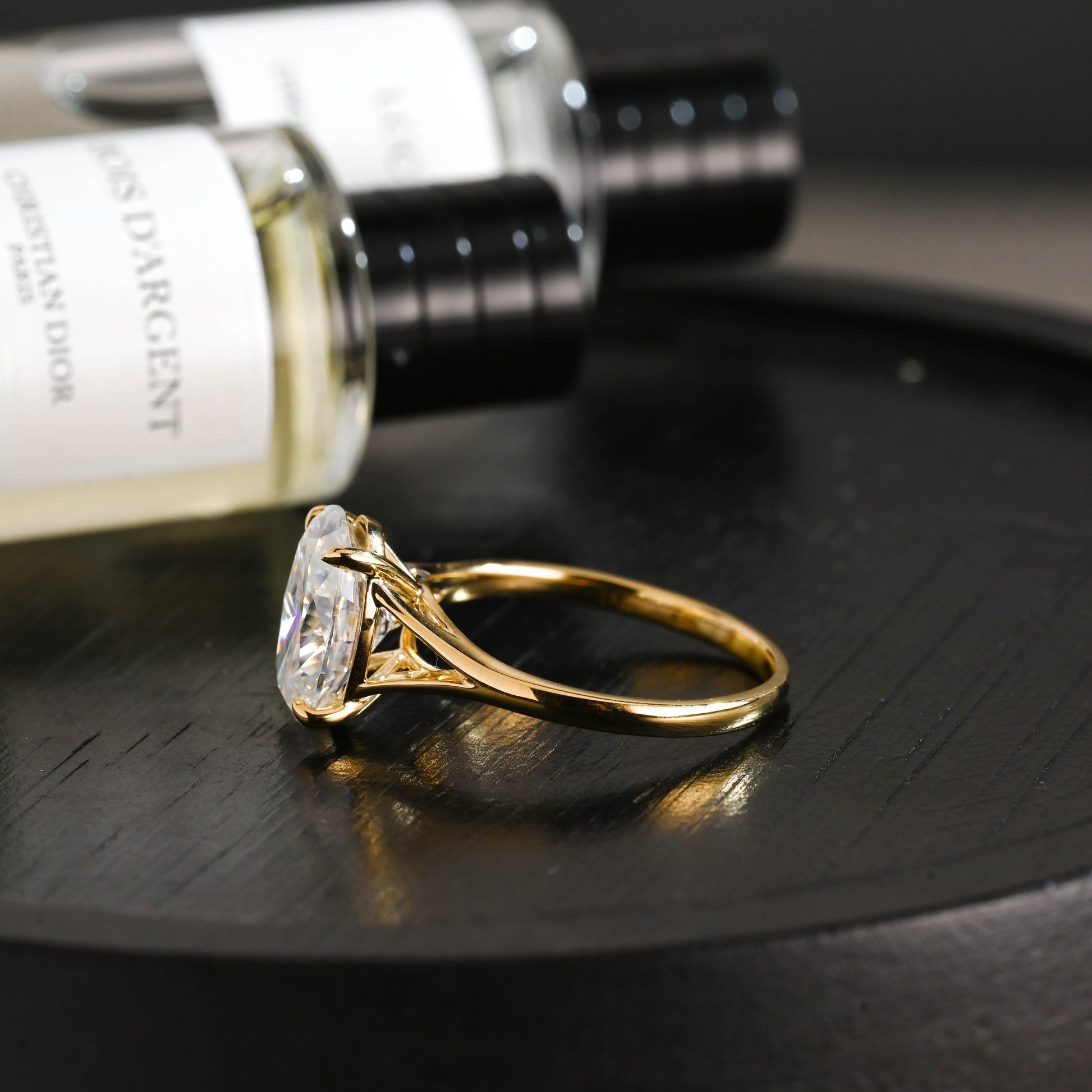 CausYou oval cut diamond engagement ring Solid Gold D/VS1 Split Shank Oval Cut Lab Grown Diamond Engagement Ring