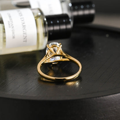 CausYou oval cut diamond engagement ring Solid Gold D/VS1 Split Shank Oval Cut Lab Grown Diamond Engagement Ring
