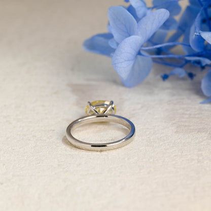 CausYou oval cut diamond engagement ring Solid Gold Oval Cut Yellow Lab Diamond Engagement Ring | Fancy Yellow SI1 IGI Certified