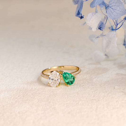 CausYou oval cut diamond engagement ring Solid Gold Oval Lab Diamond Engagement Ring | D VS1 IGI Certified, Emerald & Diamond Toi et Moi Ring
