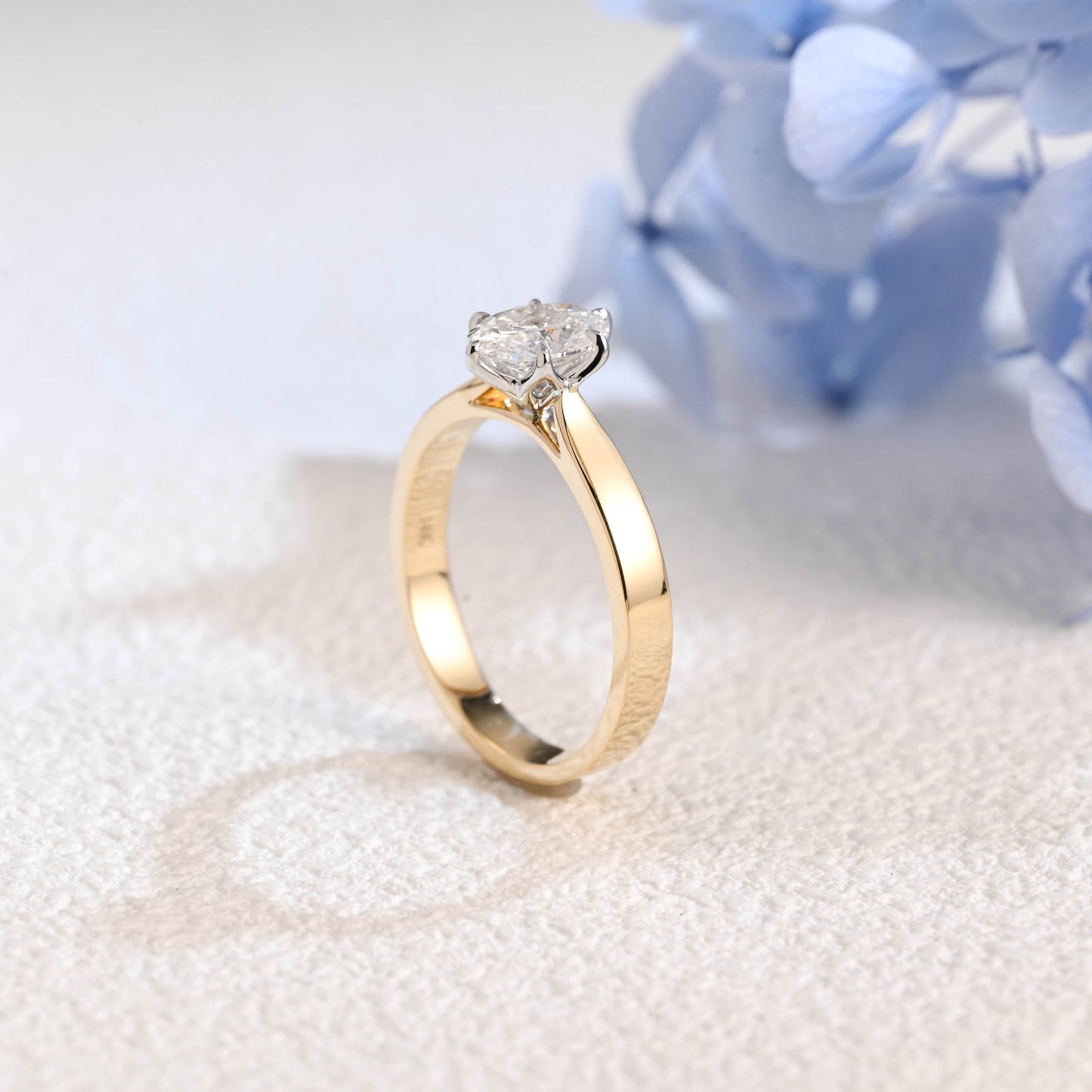 CausYou oval cut diamond engagement ring Solid Gold Two Tone Oval Cut Lab Diamond Engagement Ring | D Color VS1 IGI Certified