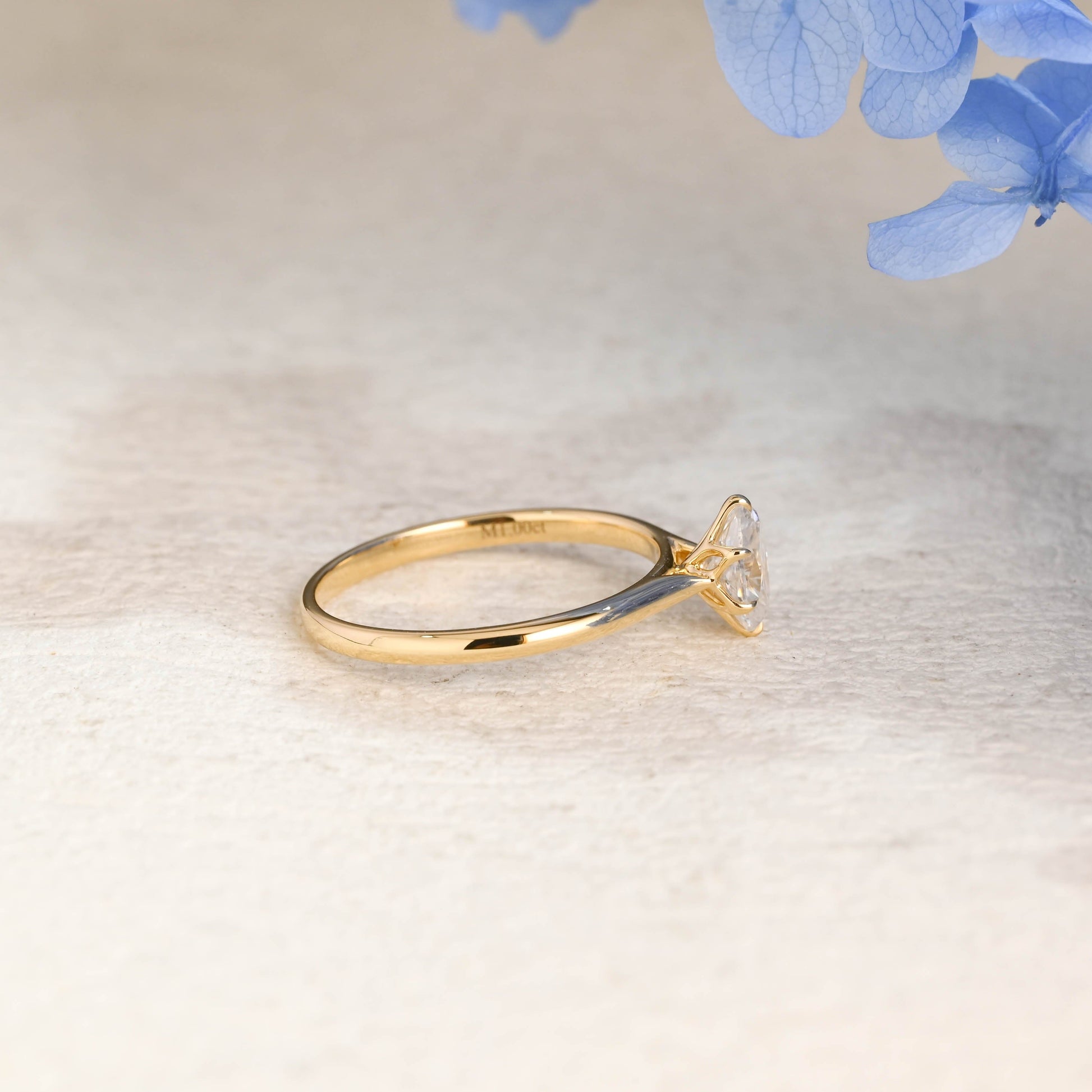 CausYou oval cut moissanite engagement ring Solid Gold Solitaire Oval Cut Moissanite Engagement Ring