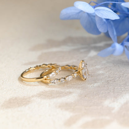 CausYou pear cut bridal set Solid Gold Pear Cut Moissanite Engagement Ring and Wedding Ring Set