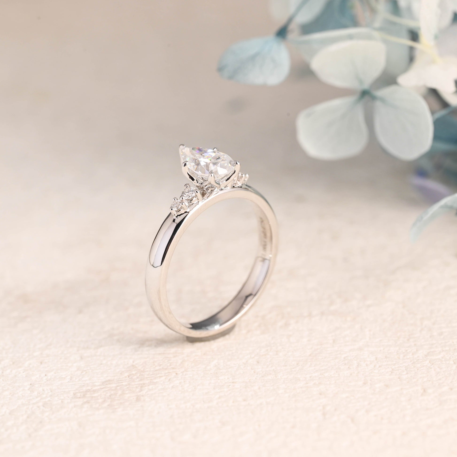 CausYou pear cut moissanite engagement ring Solid Gold Pear Cut Moissanite Engagement Ring