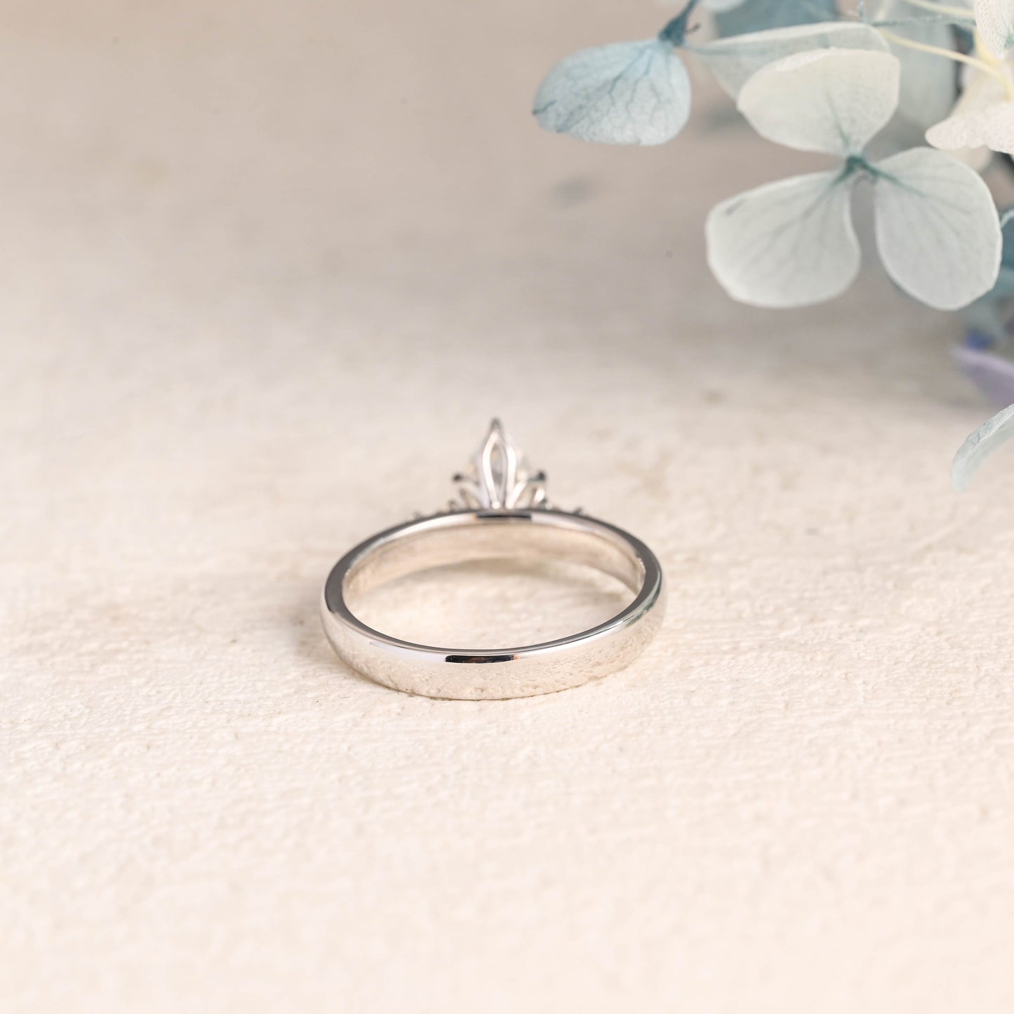 CausYou pear cut moissanite engagement ring Solid Gold Pear Cut Moissanite Engagement Ring