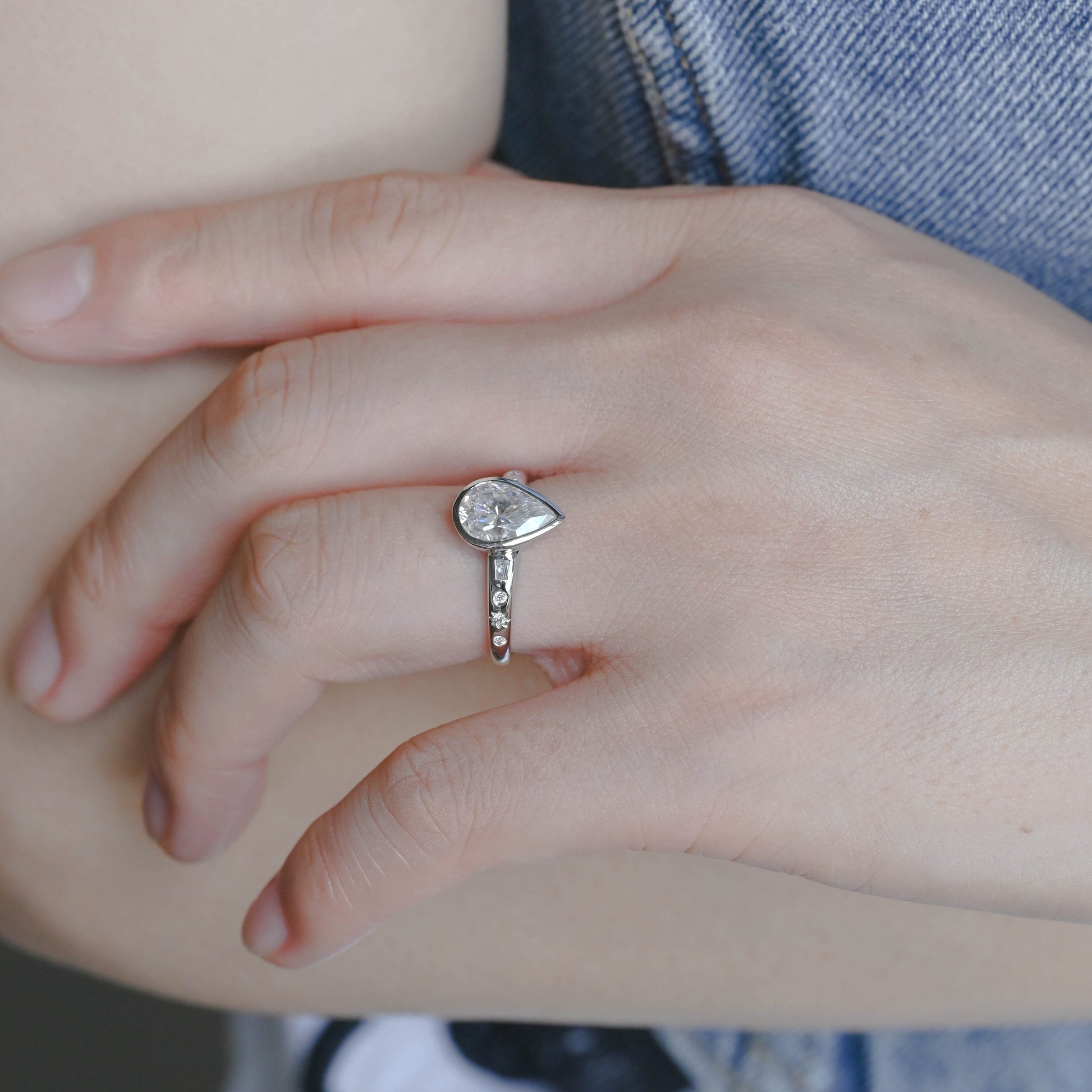 CausYou pear cut moissanite engagement ring Solid Gold Unique Bezel Pear Cut Moissanite Engagement Ring